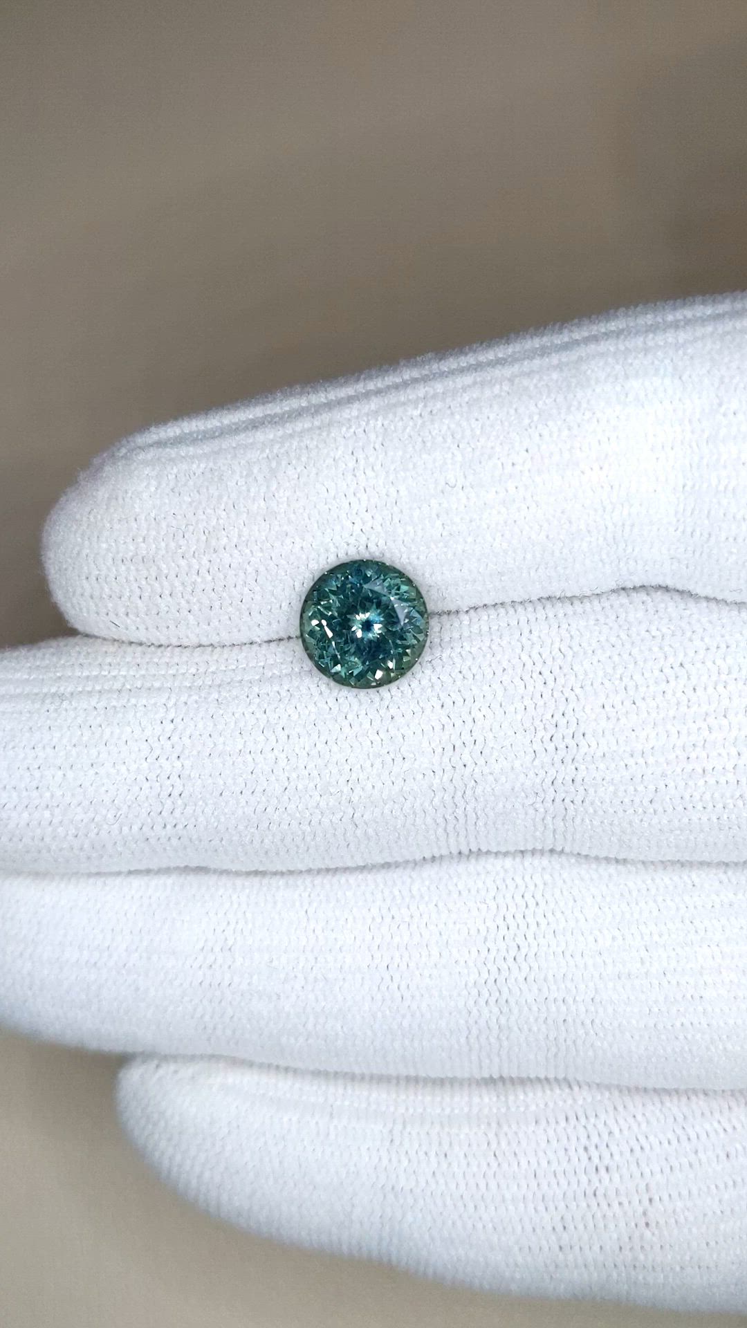 3.45 Ct. Bluish Green Sapphire from Montana Size Video
