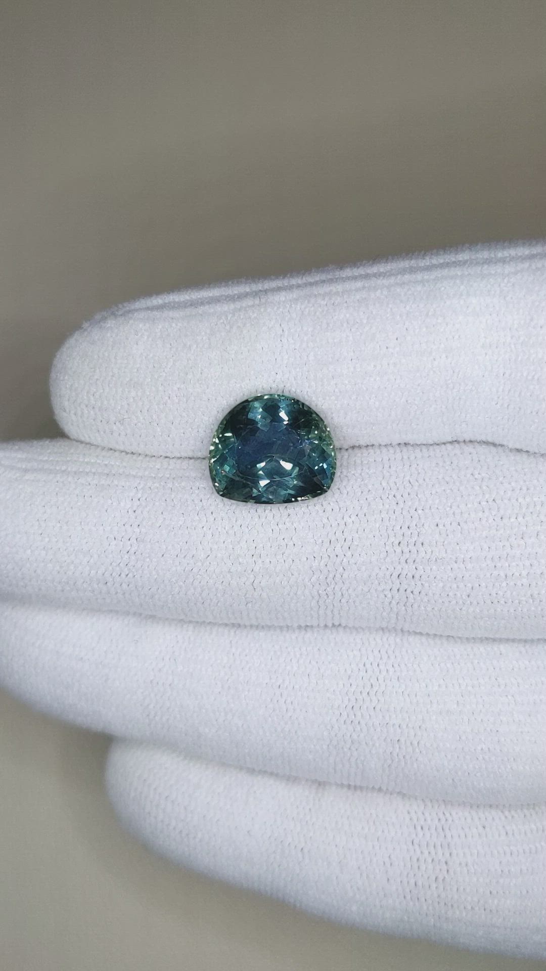7.10 Ct. Greenish Blue Sapphire from Montana Size Video