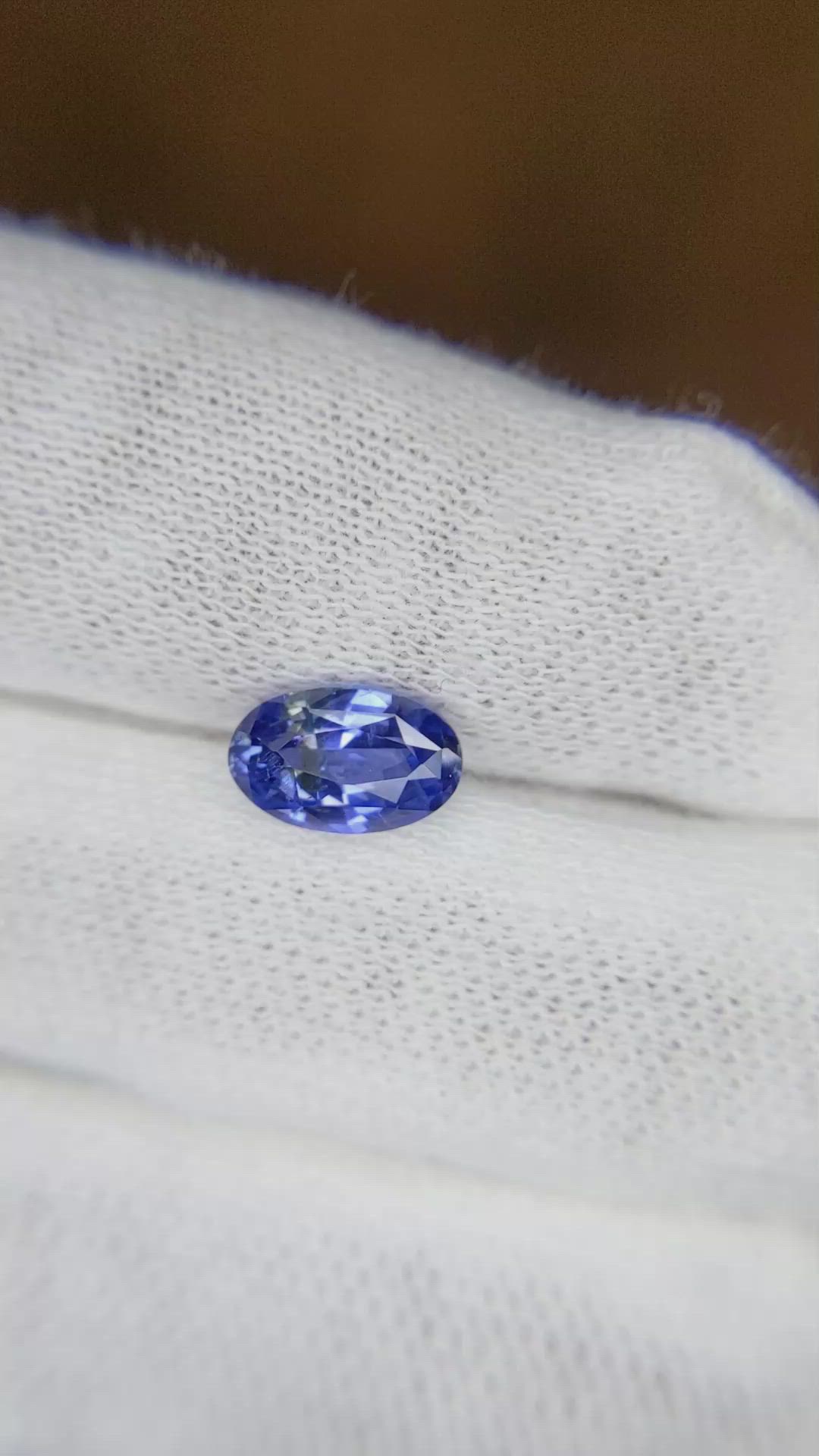 1.64 Ct. Blue Sapphire from Ceylon (Sri Lanka) Size Video
