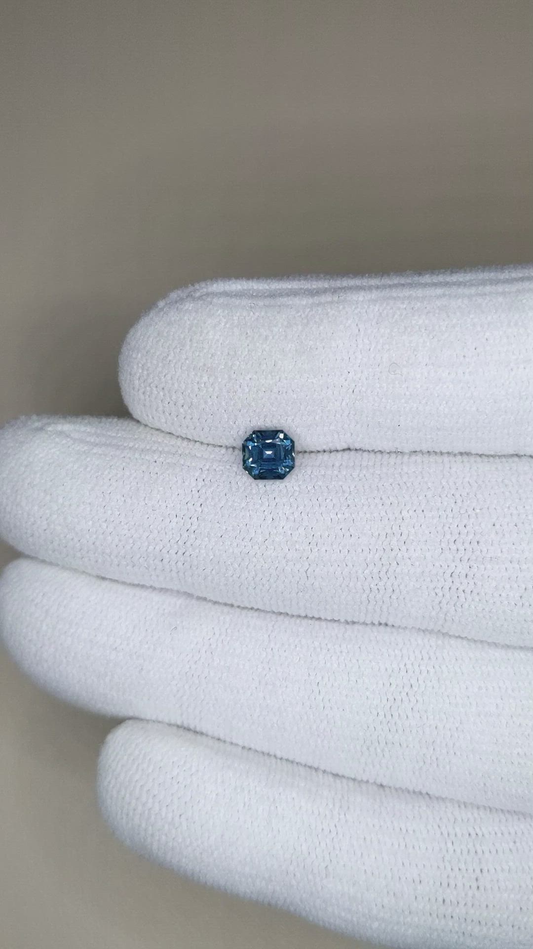 0.91 Ct. Blue Sapphire from Montana Size Video