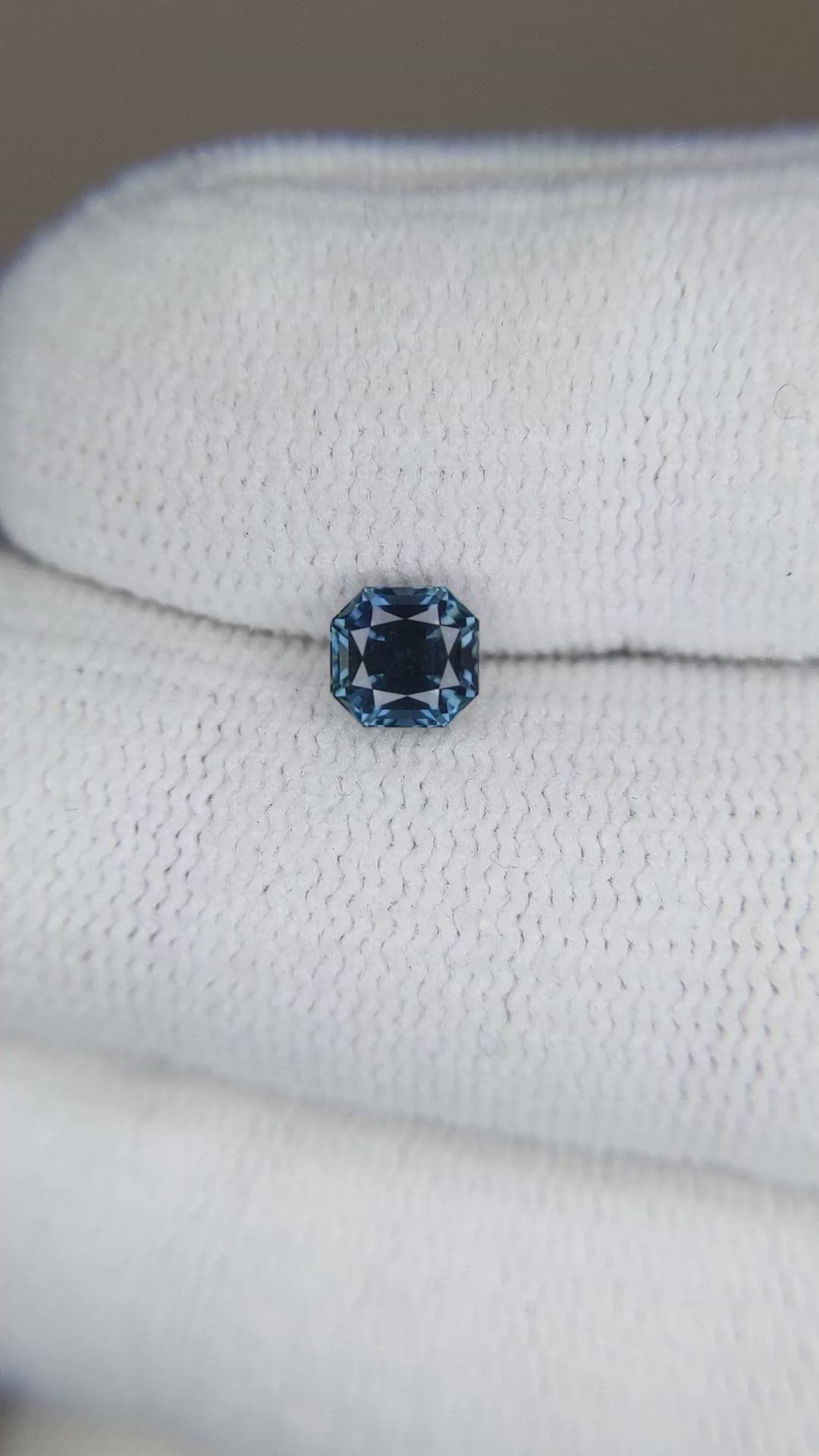 0.91 Ct. Blue Sapphire from Montana Size Video