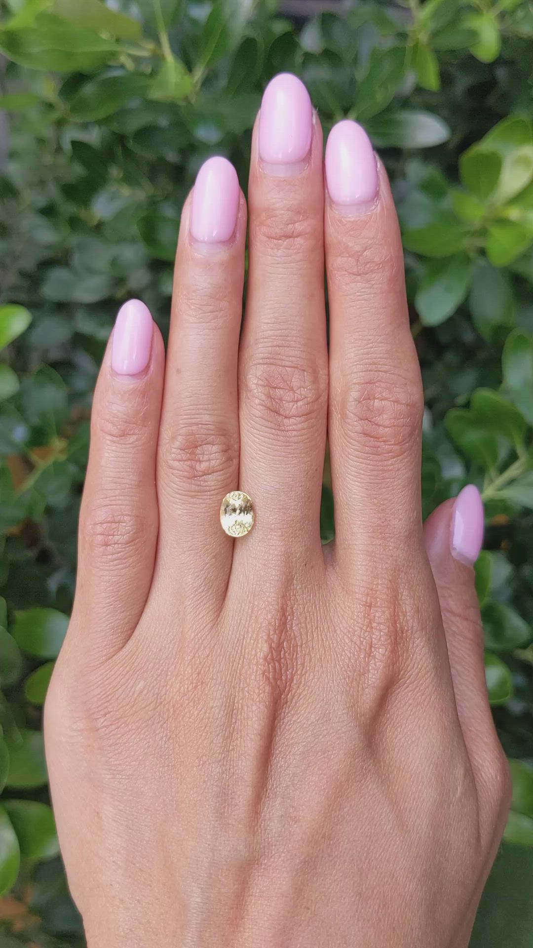 2.17 Ct. Yellow Sapphire from Ceylon (Sri Lanka) Size Video