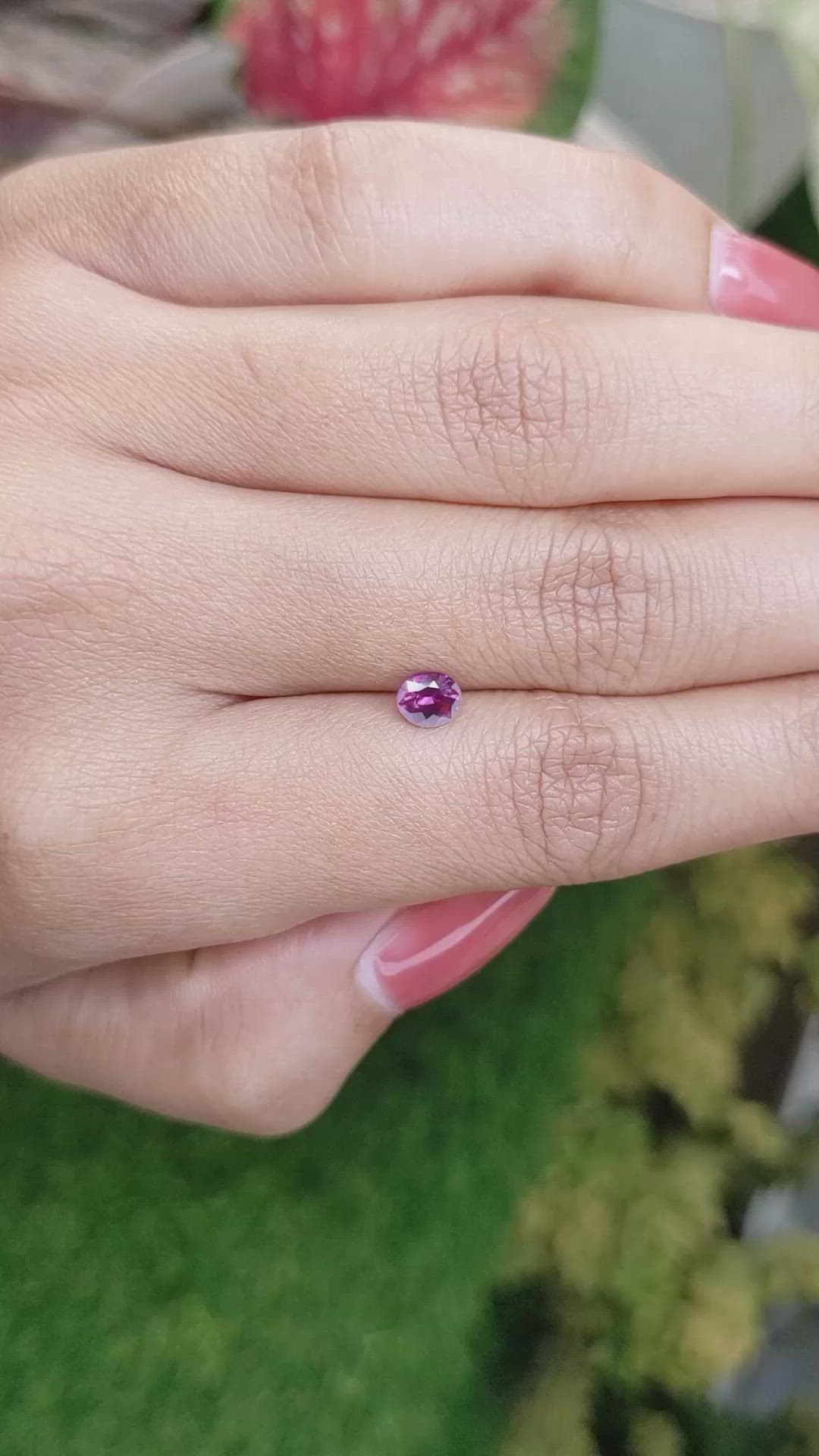 0.56 Ct. Pinkish Purple Sapphire from Ceylon (Sri Lanka) Size Video