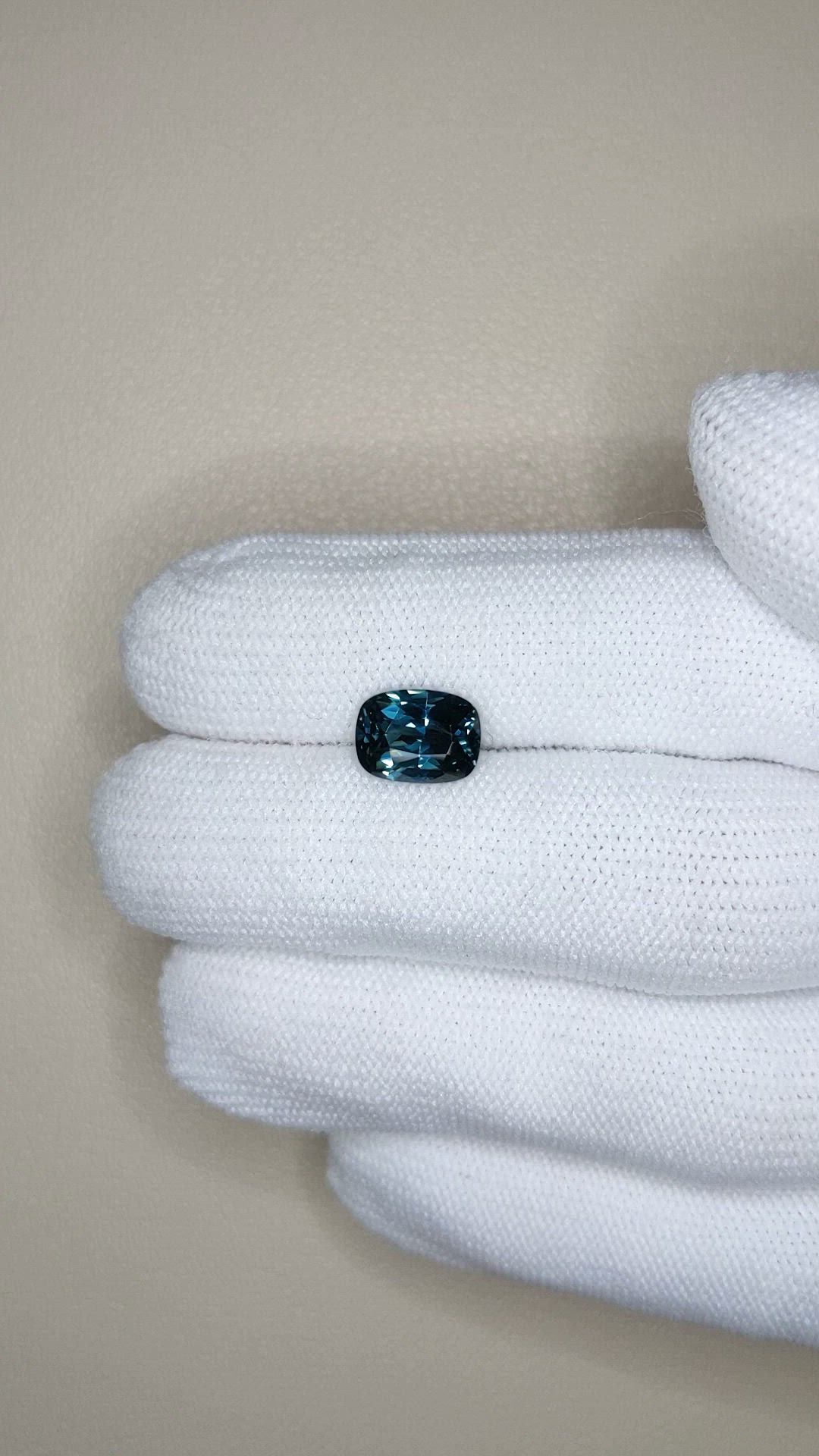 2.44 Ct. Greenish Blue Sapphire from Ceylon (Sri Lanka) Size Video