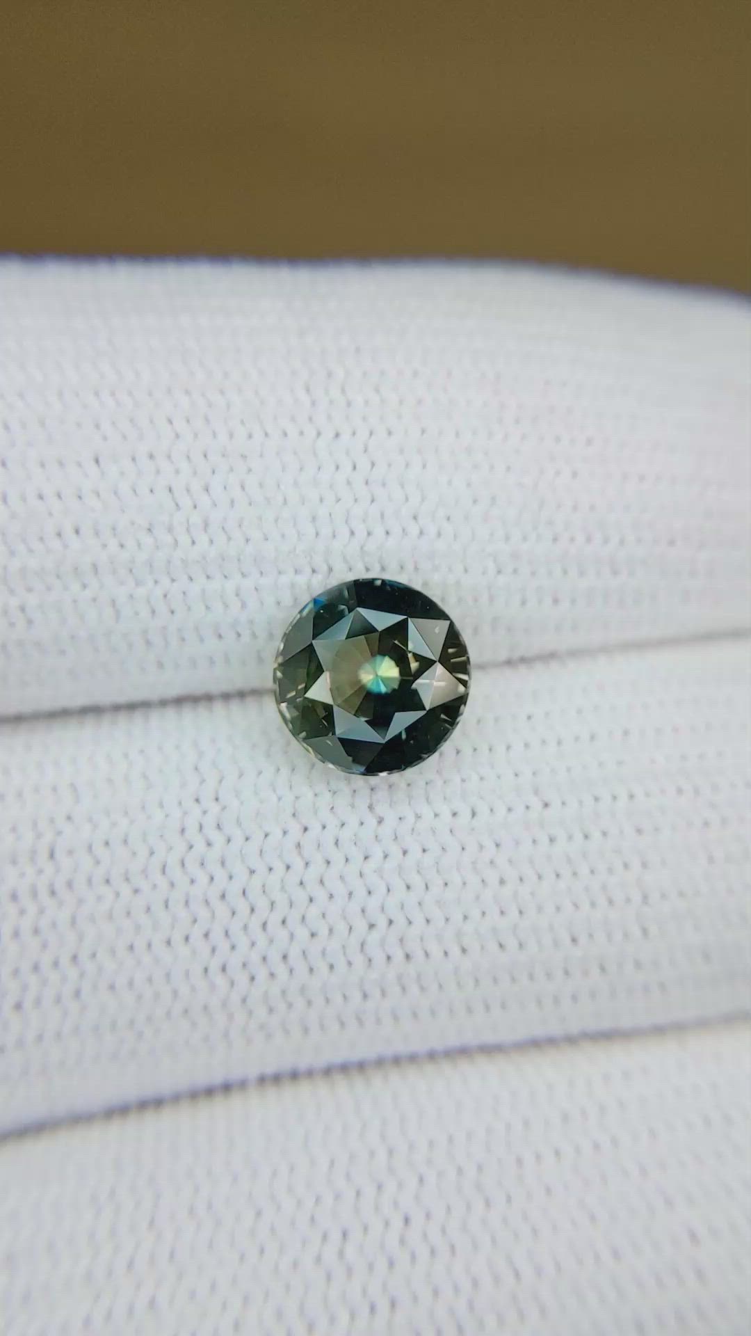 2.52 Ct. Bi Color Sapphire from Madagascar Size Video