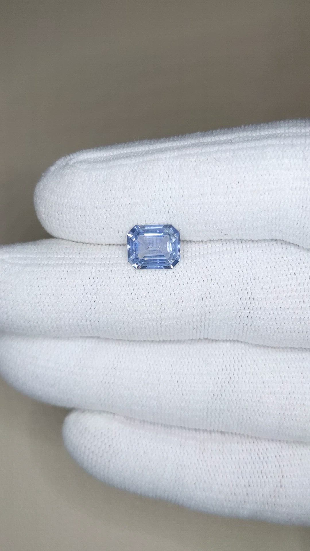 2.72 Ct. Blue Sapphire from Ceylon (Sri Lanka) Size Video