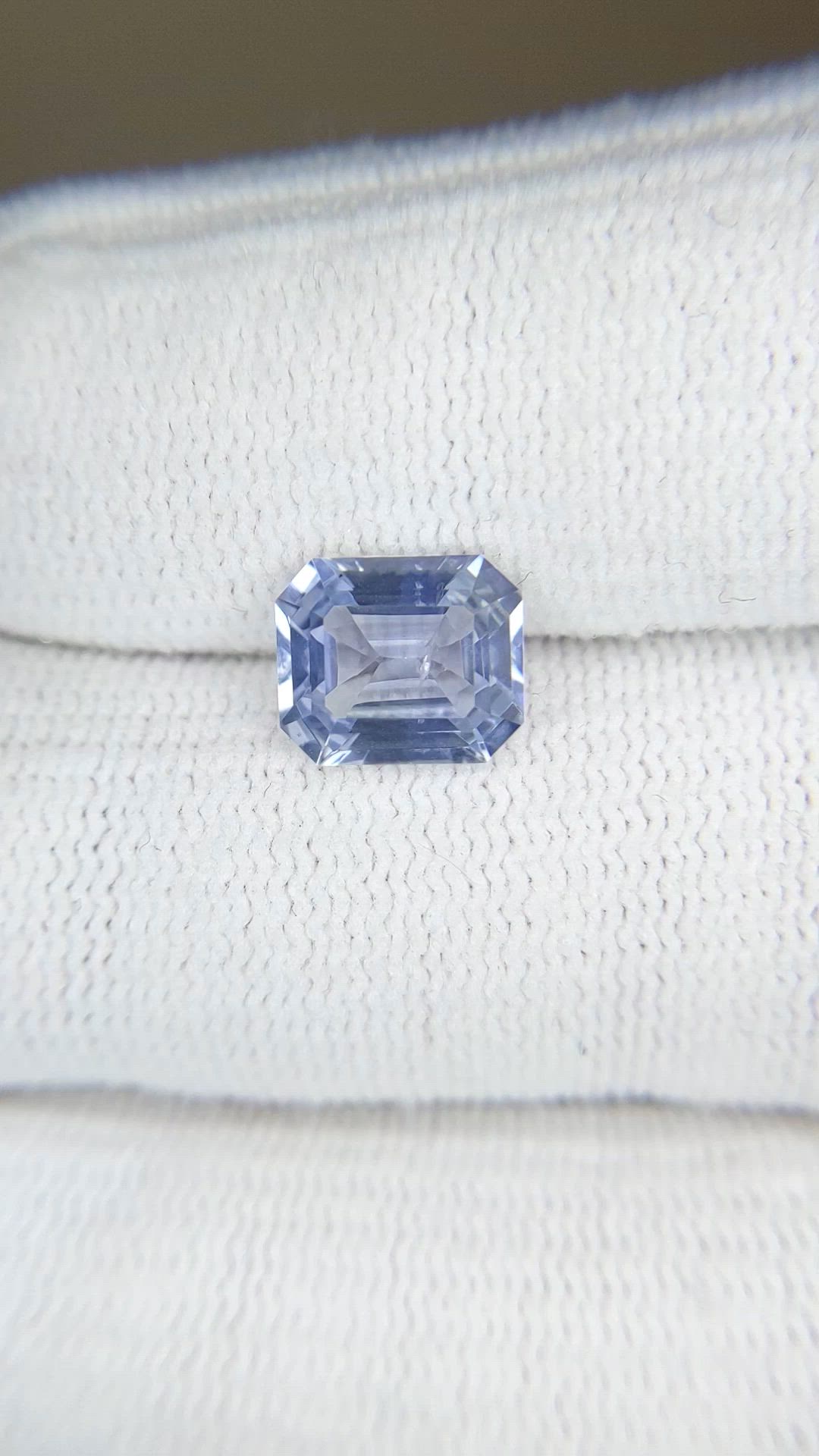 2.72 Ct. Blue Sapphire from Ceylon (Sri Lanka) Size Video
