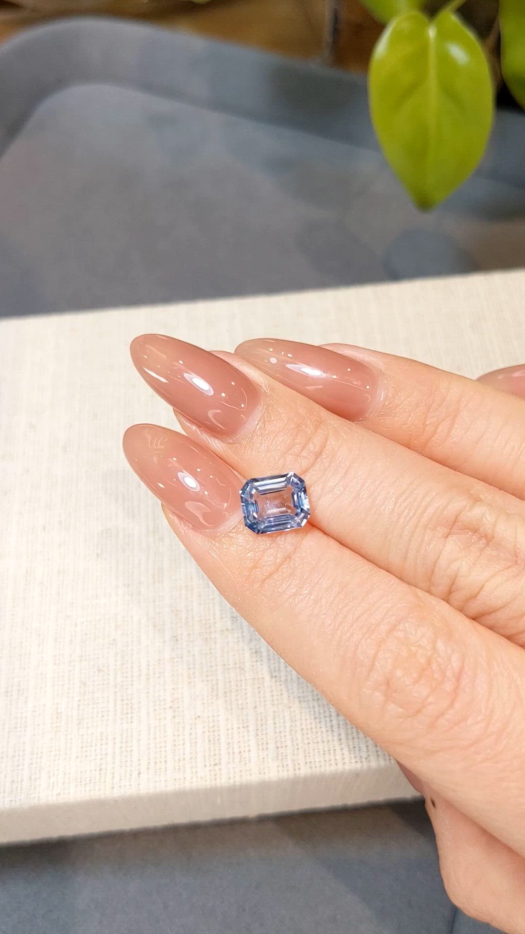 2.72 Ct. Blue Sapphire from Ceylon (Sri Lanka) Size Video
