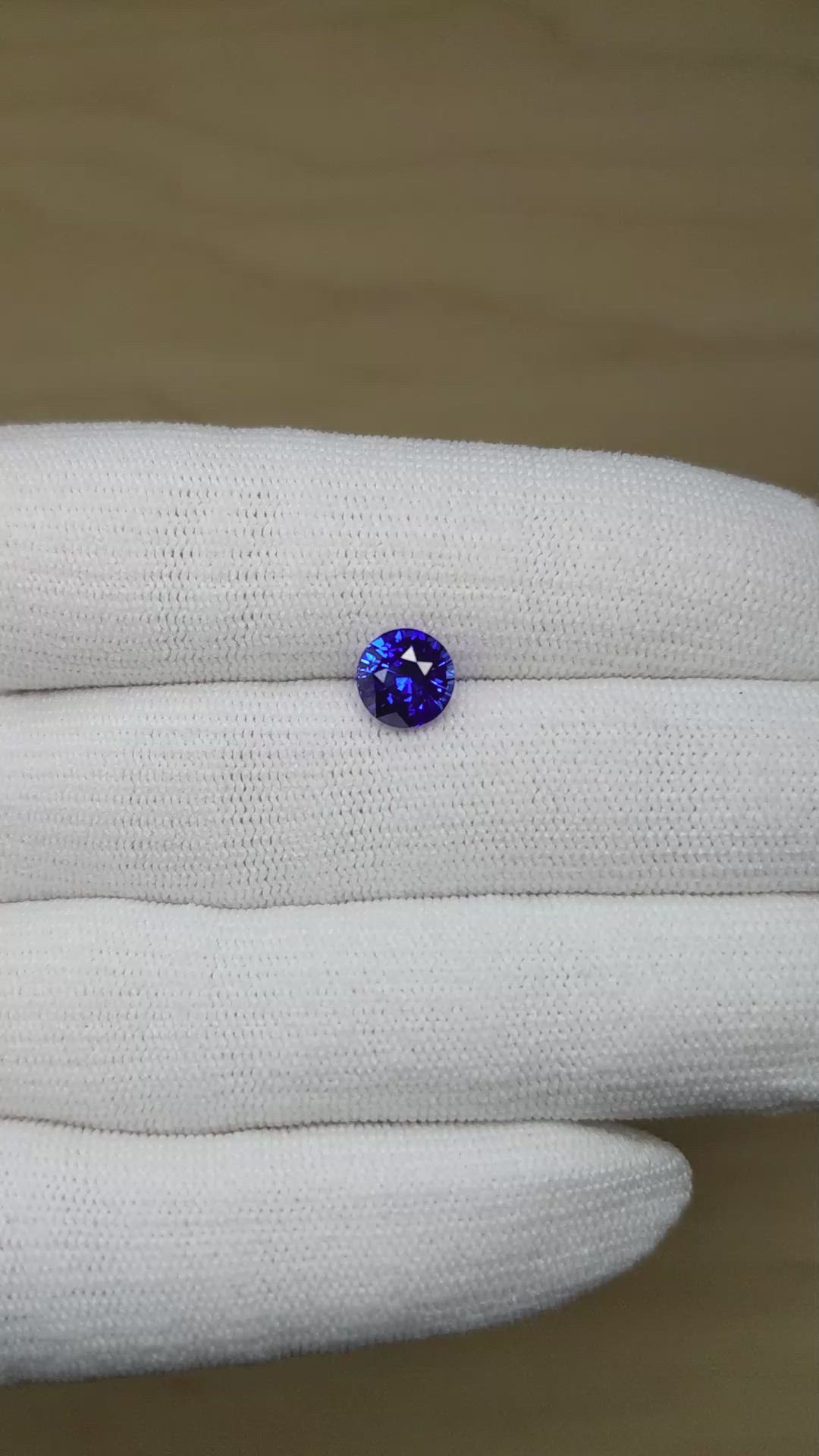 2.15 Ct. Blue Sapphire from Ceylon (Sri Lanka) Size Video