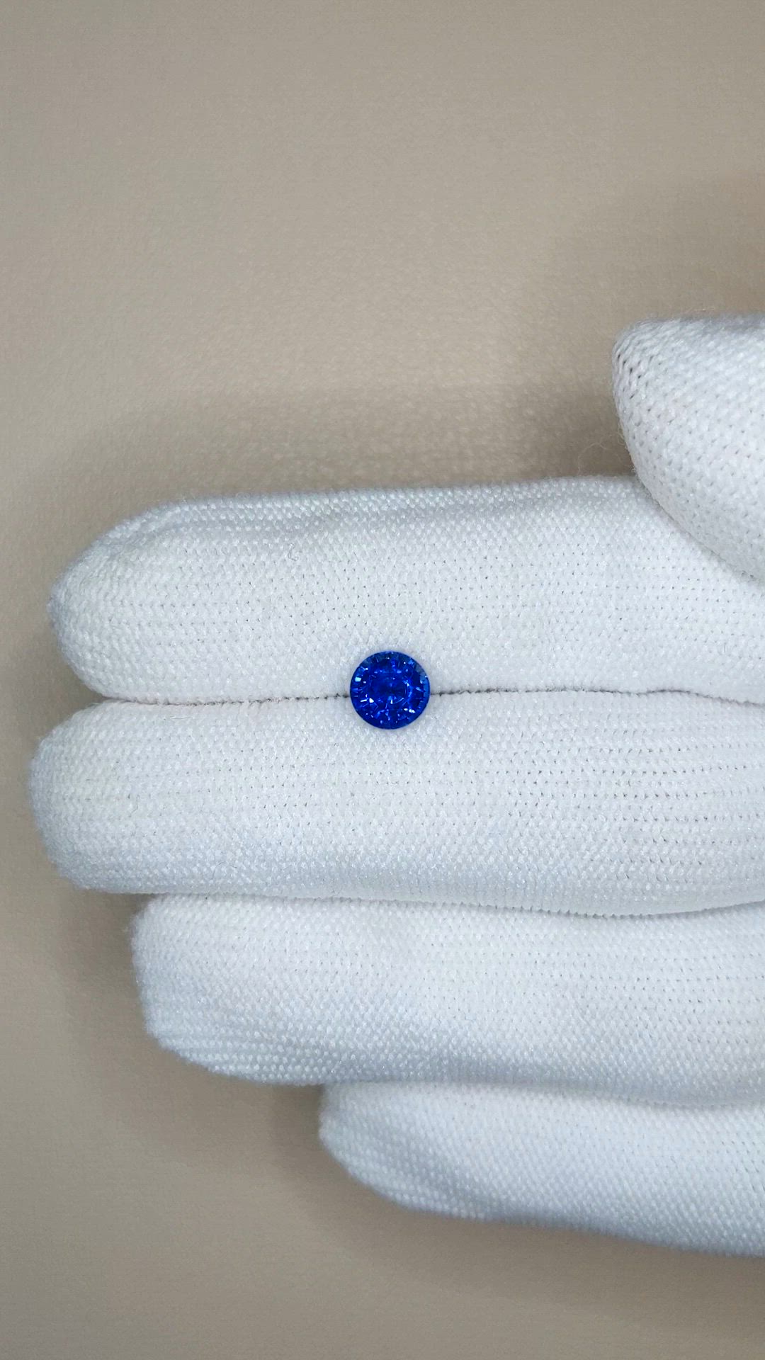 1.28 Ct. Blue Sapphire from Ceylon (Sri Lanka) Size Video