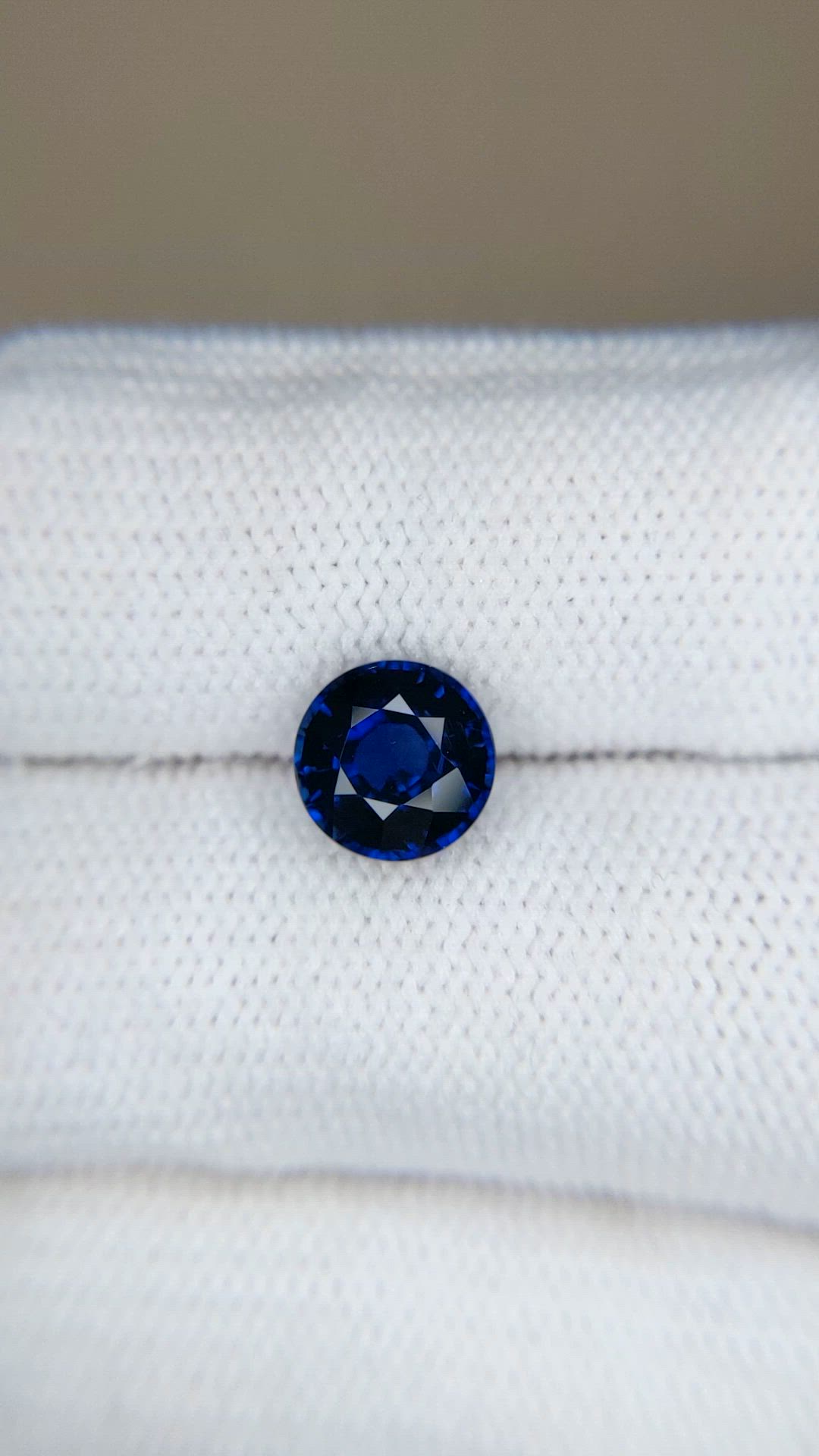 2.09 Ct. Blue Sapphire from Ceylon (Sri Lanka) Size Video