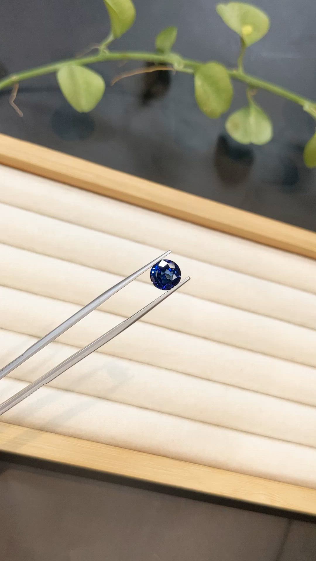 2.58 Ct. Blue Sapphire from Ceylon (Sri Lanka) Size Video