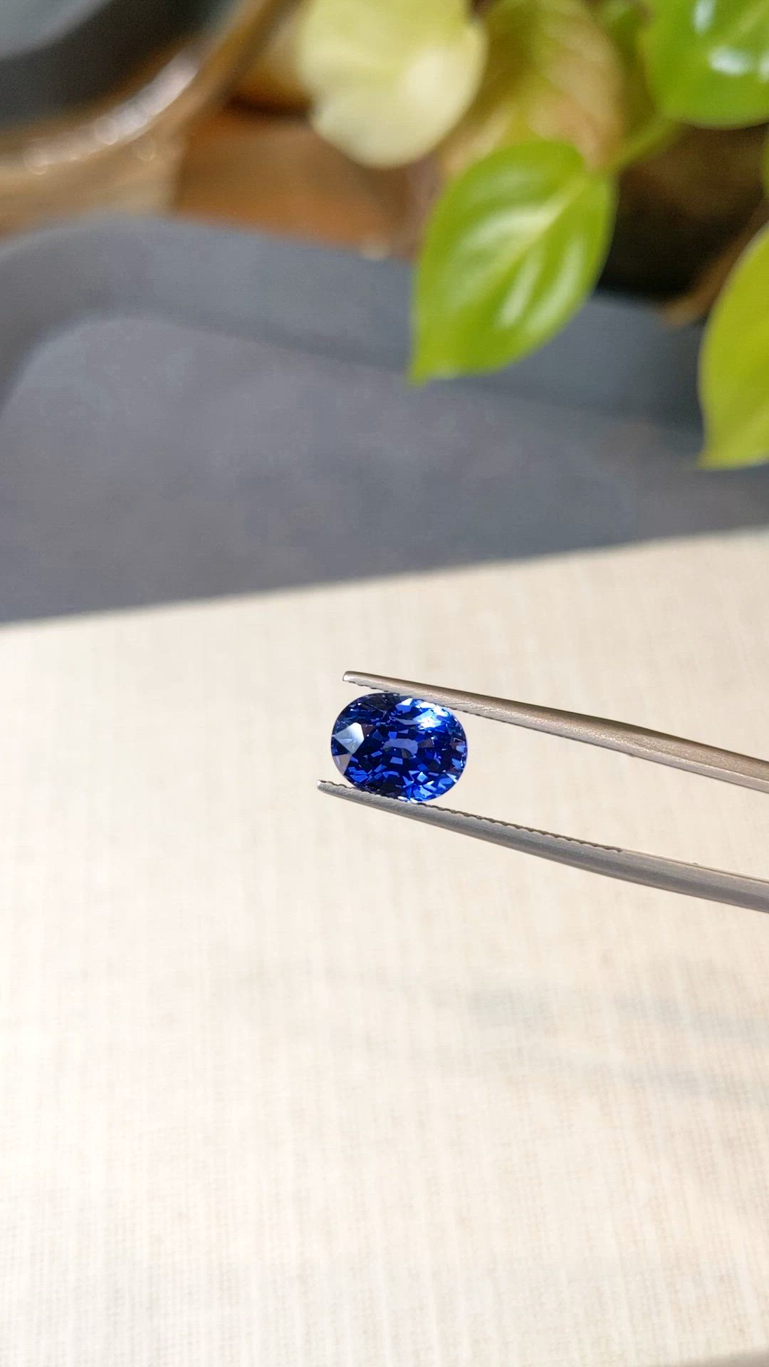 3.23 Ct. Blue Sapphire from Ceylon (Sri Lanka) Size Video