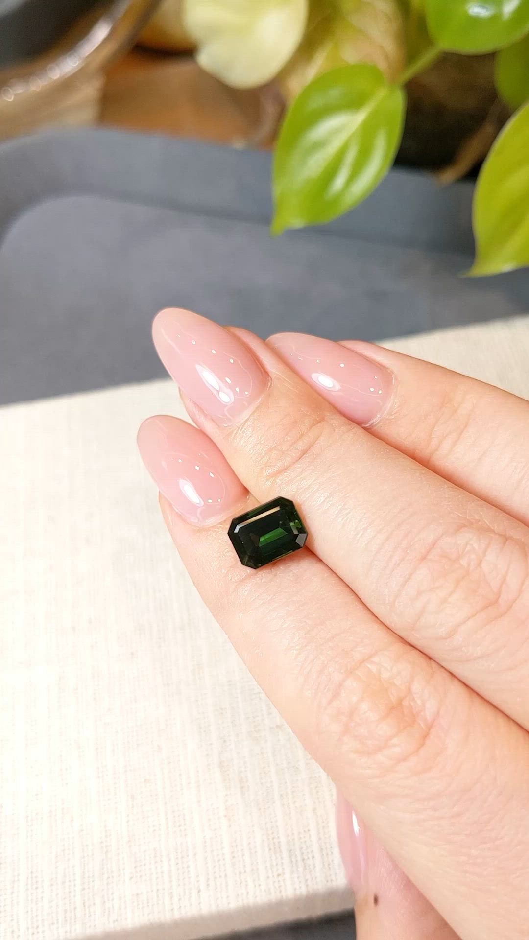 2.86 Ct. Green Sapphire from Australia Size Video