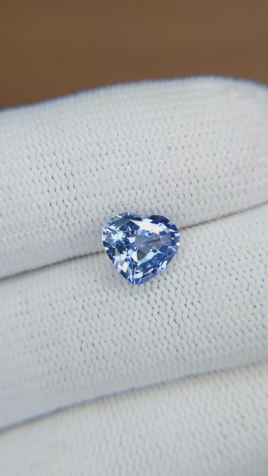 2.21 Ct. Blue Sapphire from Ceylon (Sri Lanka) Size Video