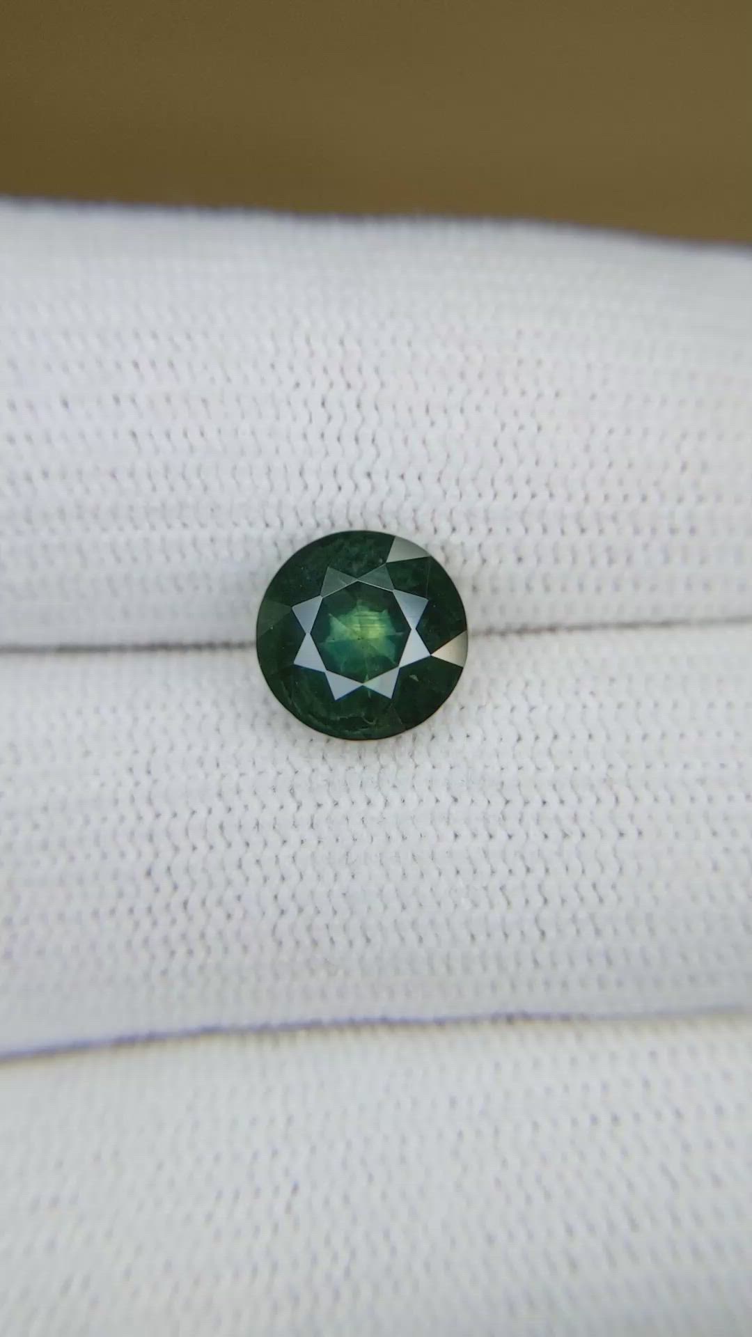 3.10 Ct. Bluish Green Sapphire from Montana Size Video