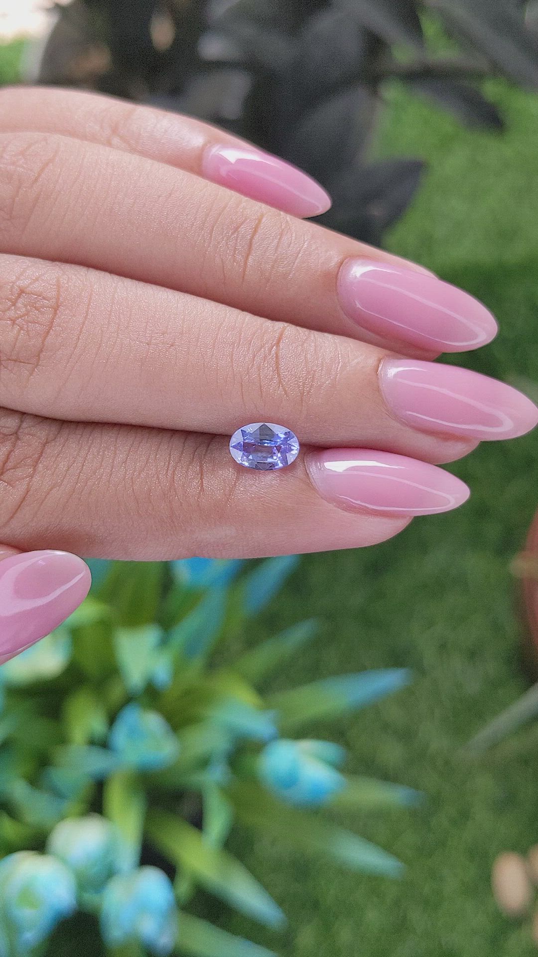 1.01 Ct. Violet Sapphire from Ceylon (Sri Lanka) Size Video
