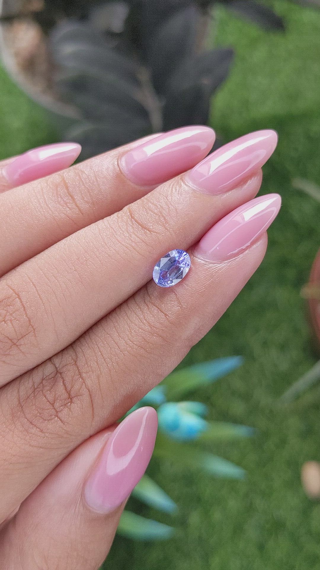 1.01 Ct. Violet Sapphire from Ceylon (Sri Lanka) Size Video