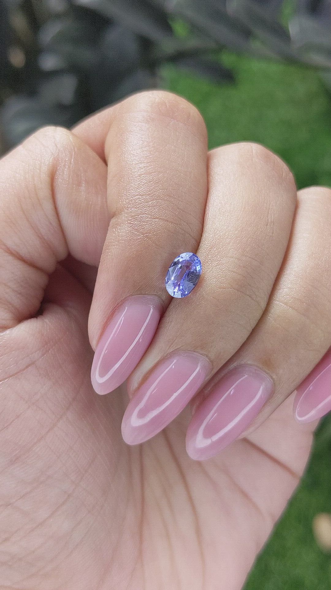 1.01 Ct. Violet Sapphire from Ceylon (Sri Lanka) Size Video