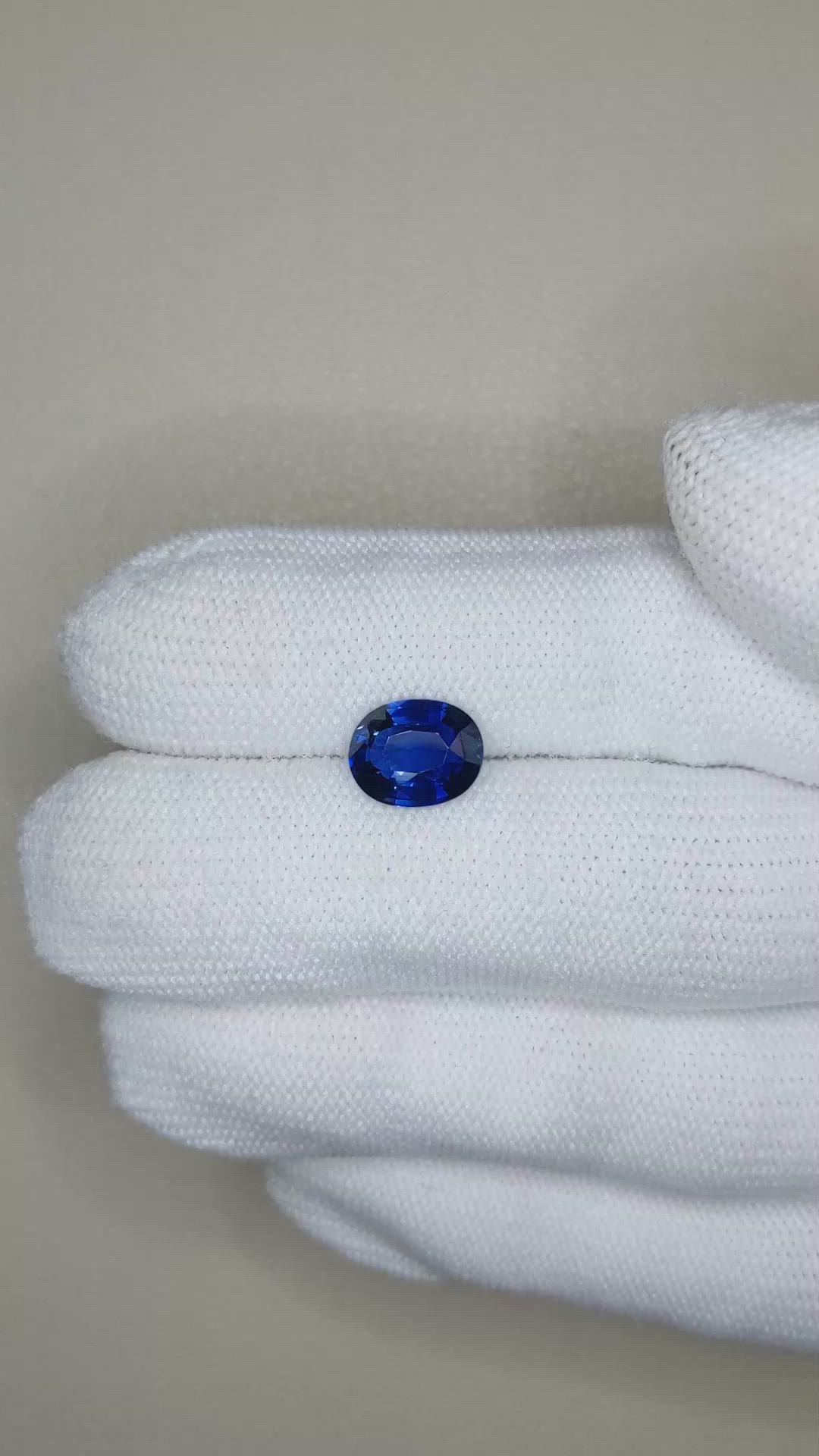 2.53 Ct. Blue Sapphire from Ceylon (Sri Lanka) Size Video