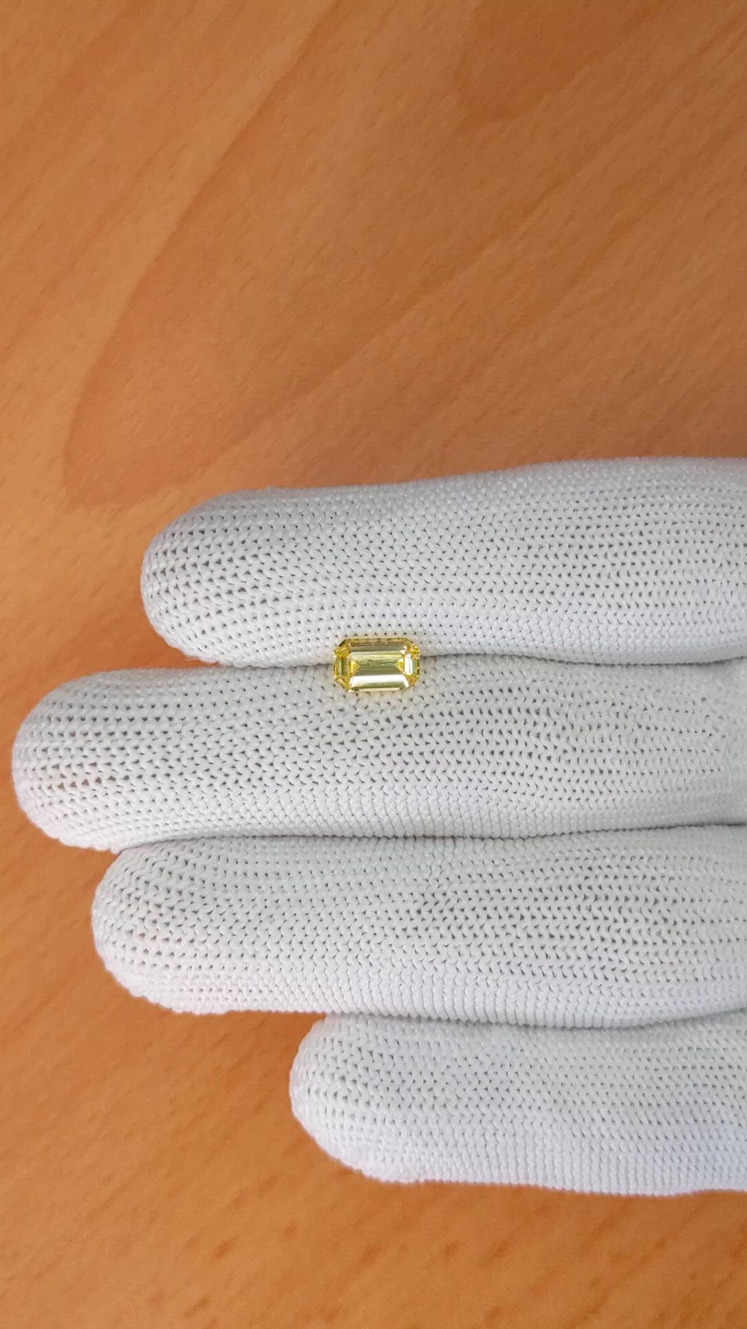 1.36 Ct. Yellow Sapphire from Ceylon (Sri Lanka) Size Video