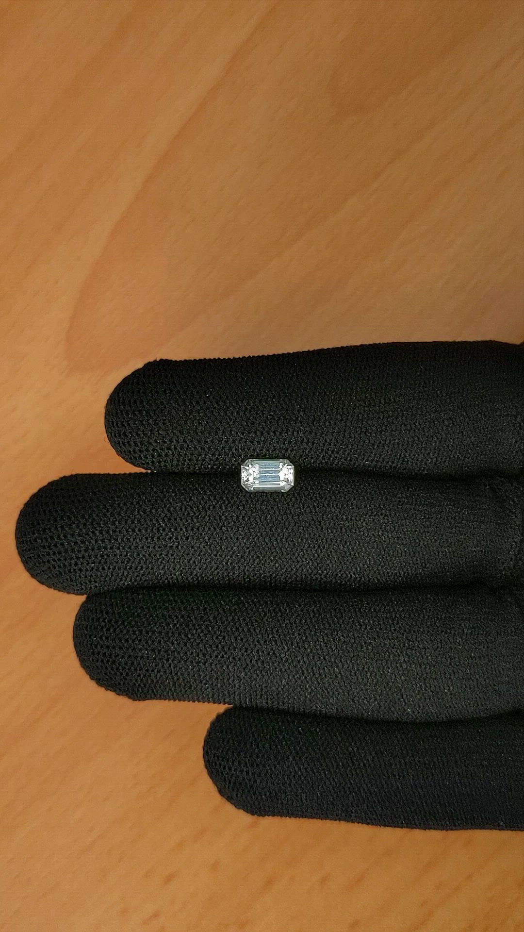 1.04 Ct. White Sapphire from Ceylon (Sri Lanka) Size Video