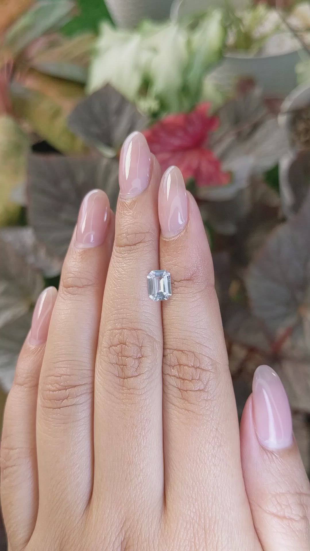 1.20 Ct. White Sapphire from Ceylon (Sri Lanka) Size Video