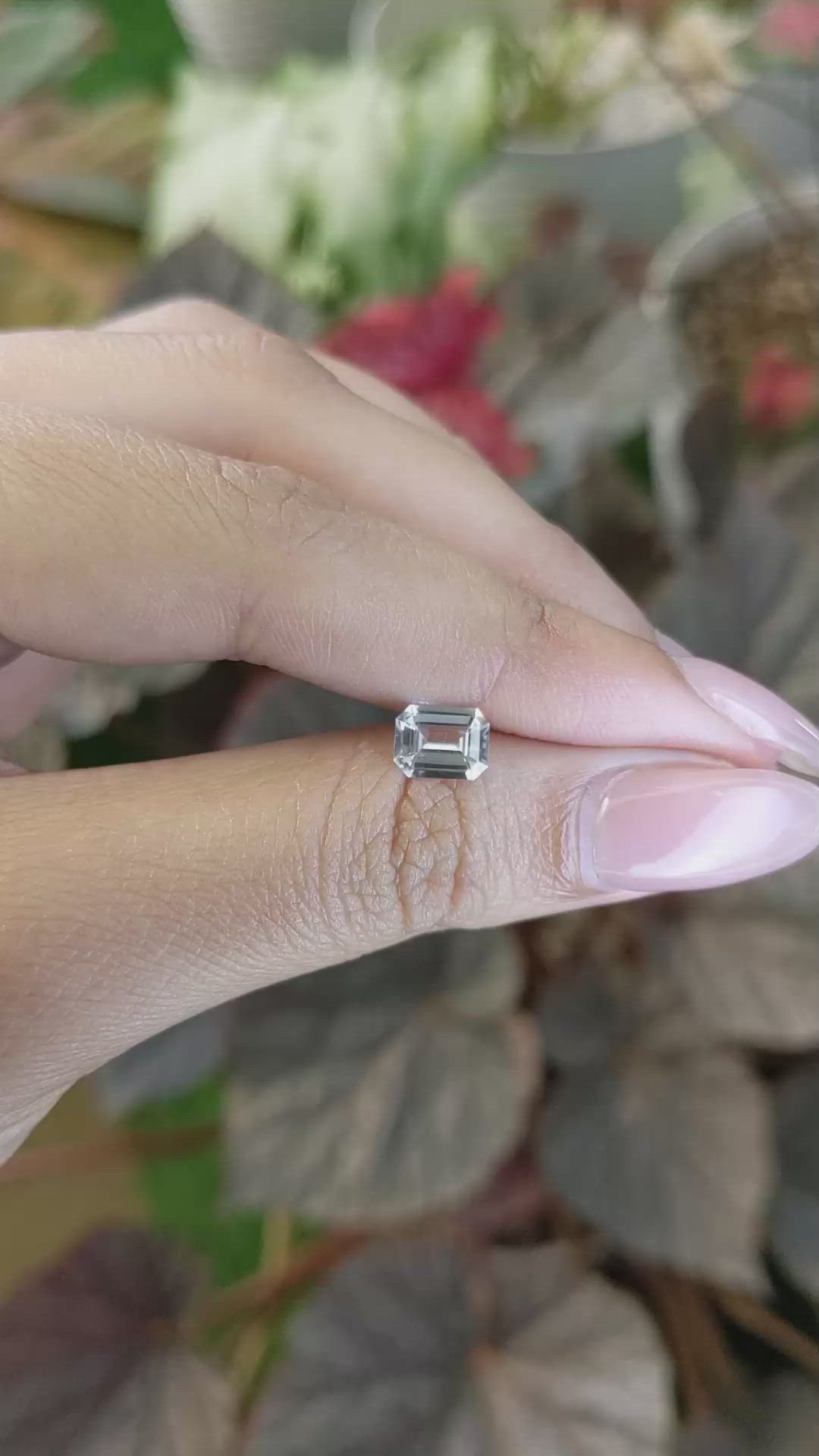 1.20 Ct. White Sapphire from Ceylon (Sri Lanka) Size Video