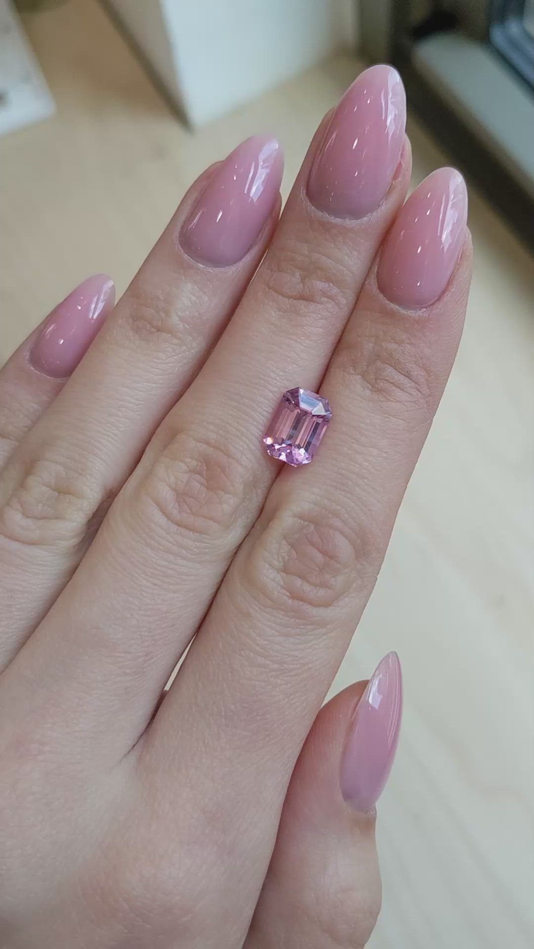 3.57 Ct. Pink Sapphire from Ceylon (Sri Lanka) Size Video