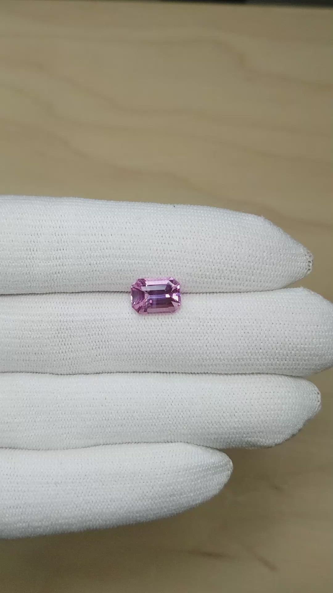 3.57 Ct. Pink Sapphire from Ceylon (Sri Lanka) Size Video