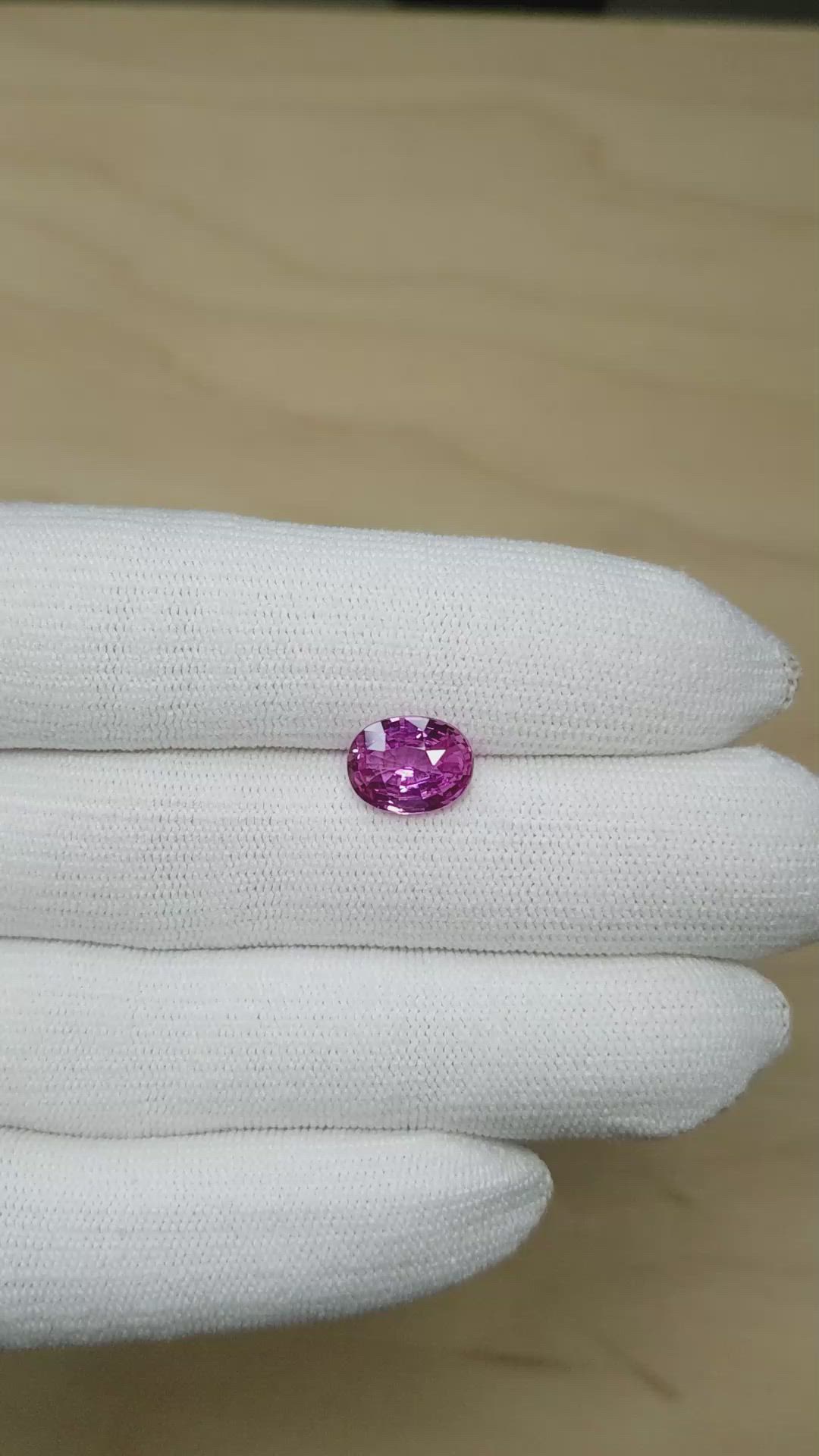 3.02 Ct. Purplish Pink Sapphire from Ceylon (Sri Lanka) Size Video
