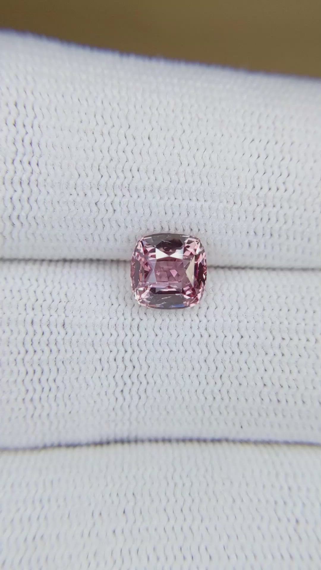 2.15 Ct. Padparadscha Sapphire from Ceylon (Sri Lanka) Size Video
