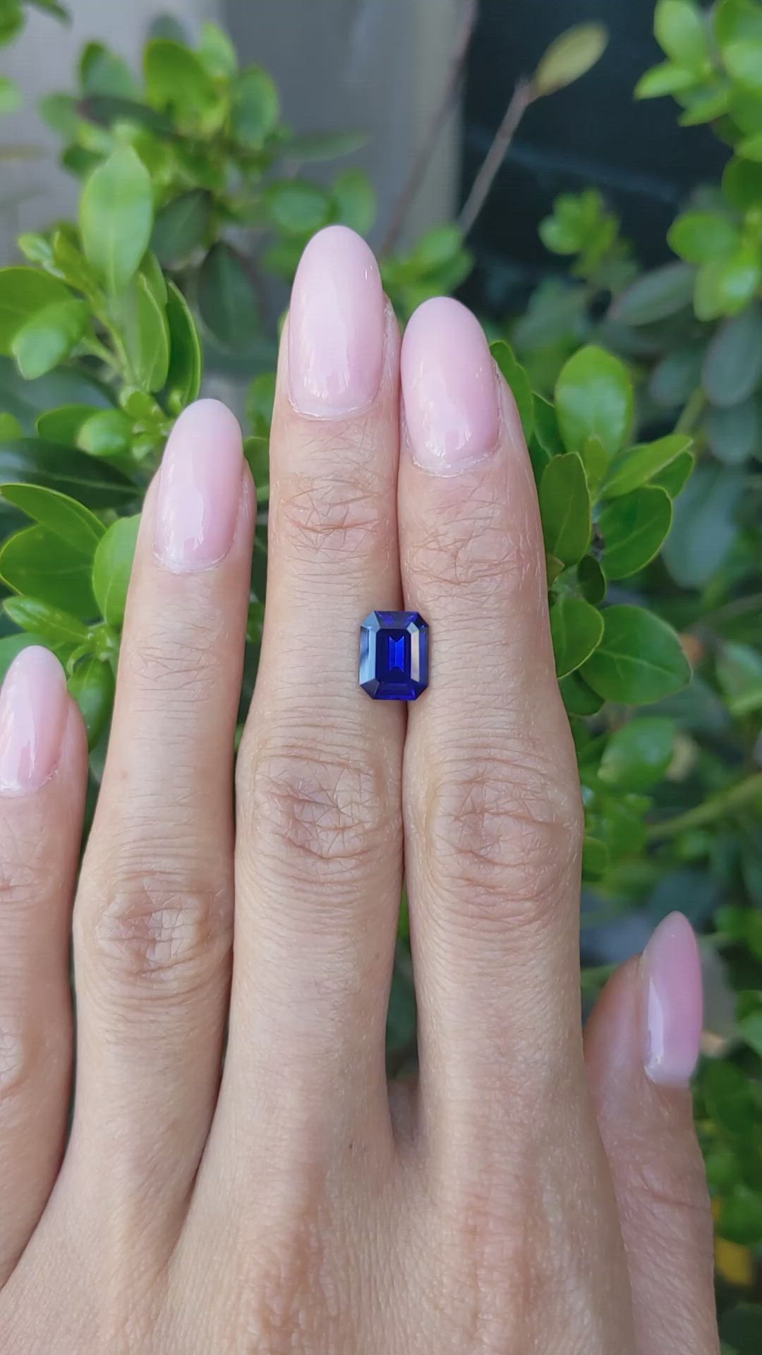 2.34 Ct. Blue Sapphire from Ceylon (Sri Lanka) Size Video
