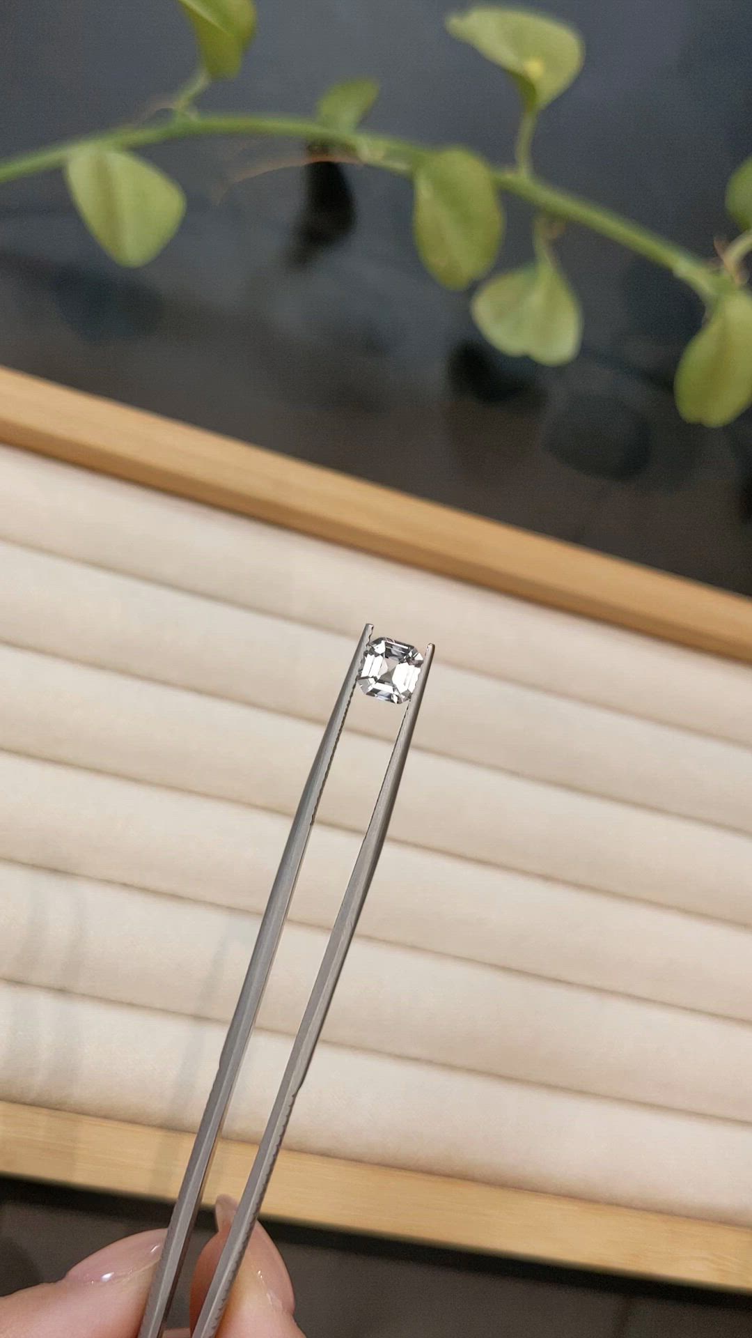 1.06 Ct. White Sapphire from Ceylon (Sri Lanka) Size Video
