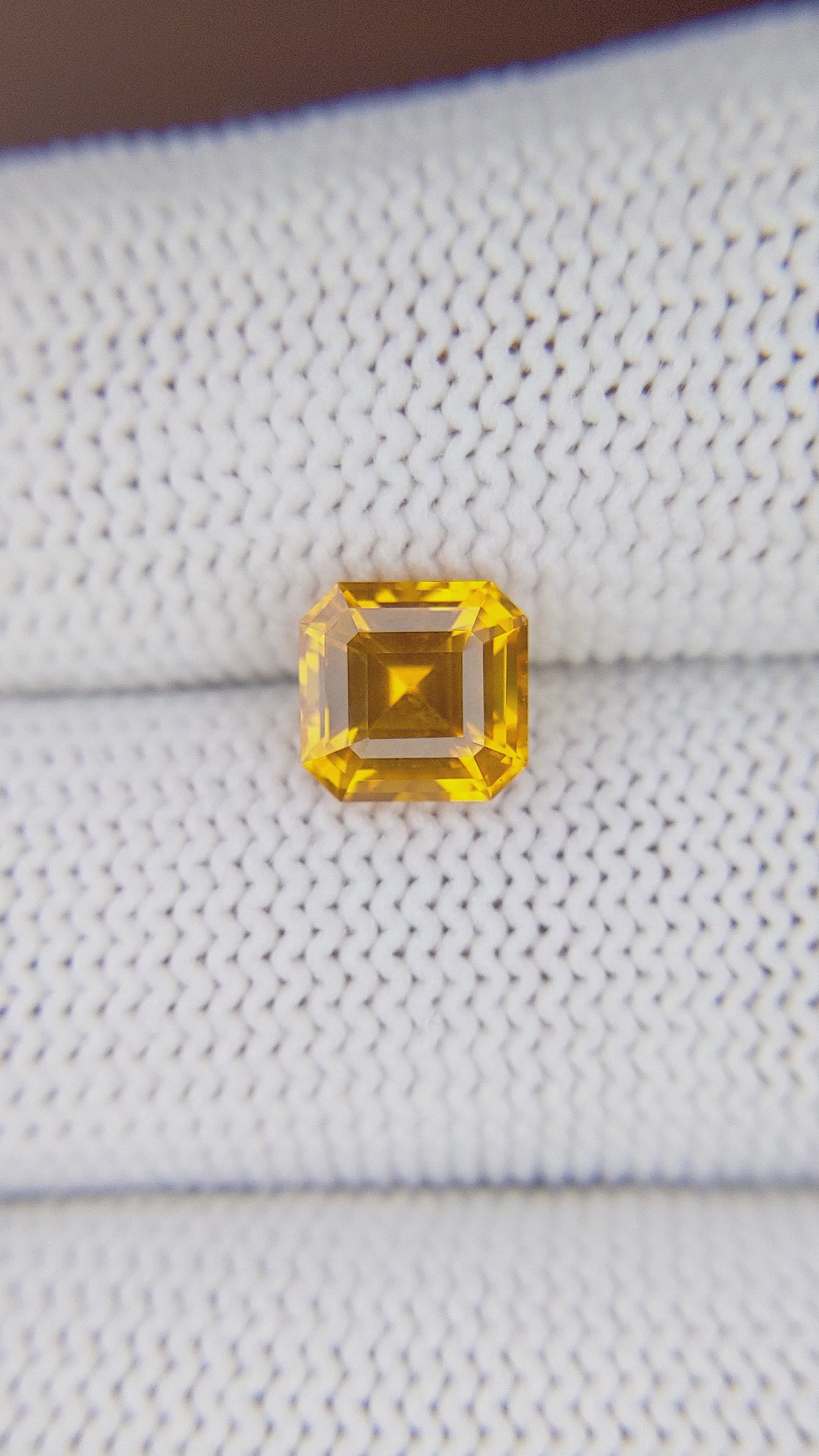 2.06 Ct. Yellowish Orange Sapphire from Ceylon (Sri Lanka) Size Video