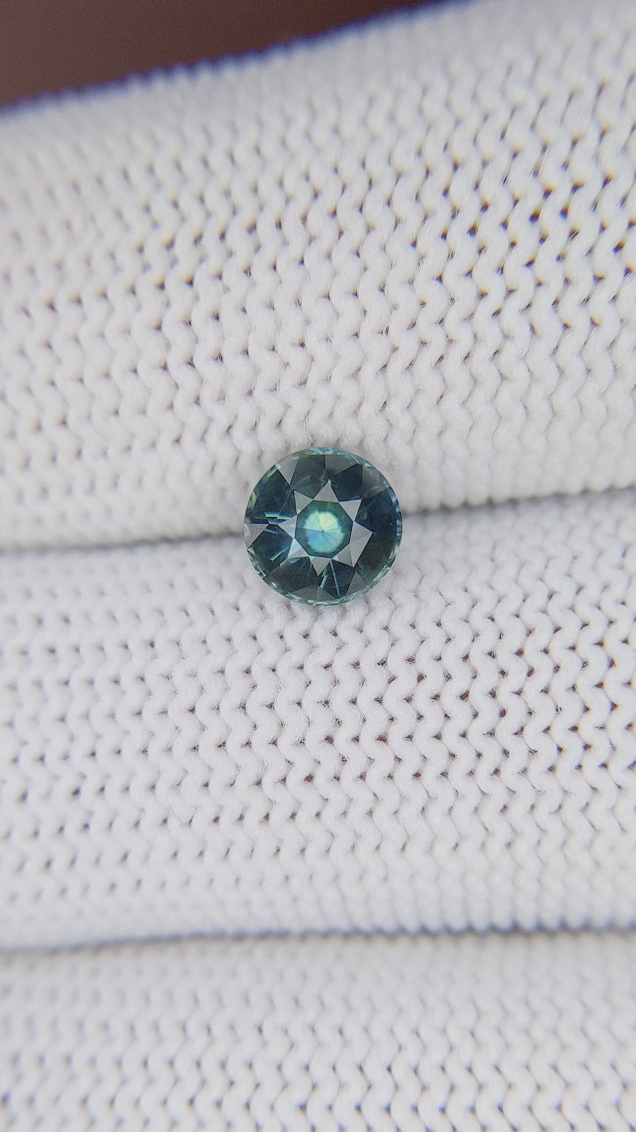 1.02 Ct. Greenish Blue Sapphire from Montana Size Video