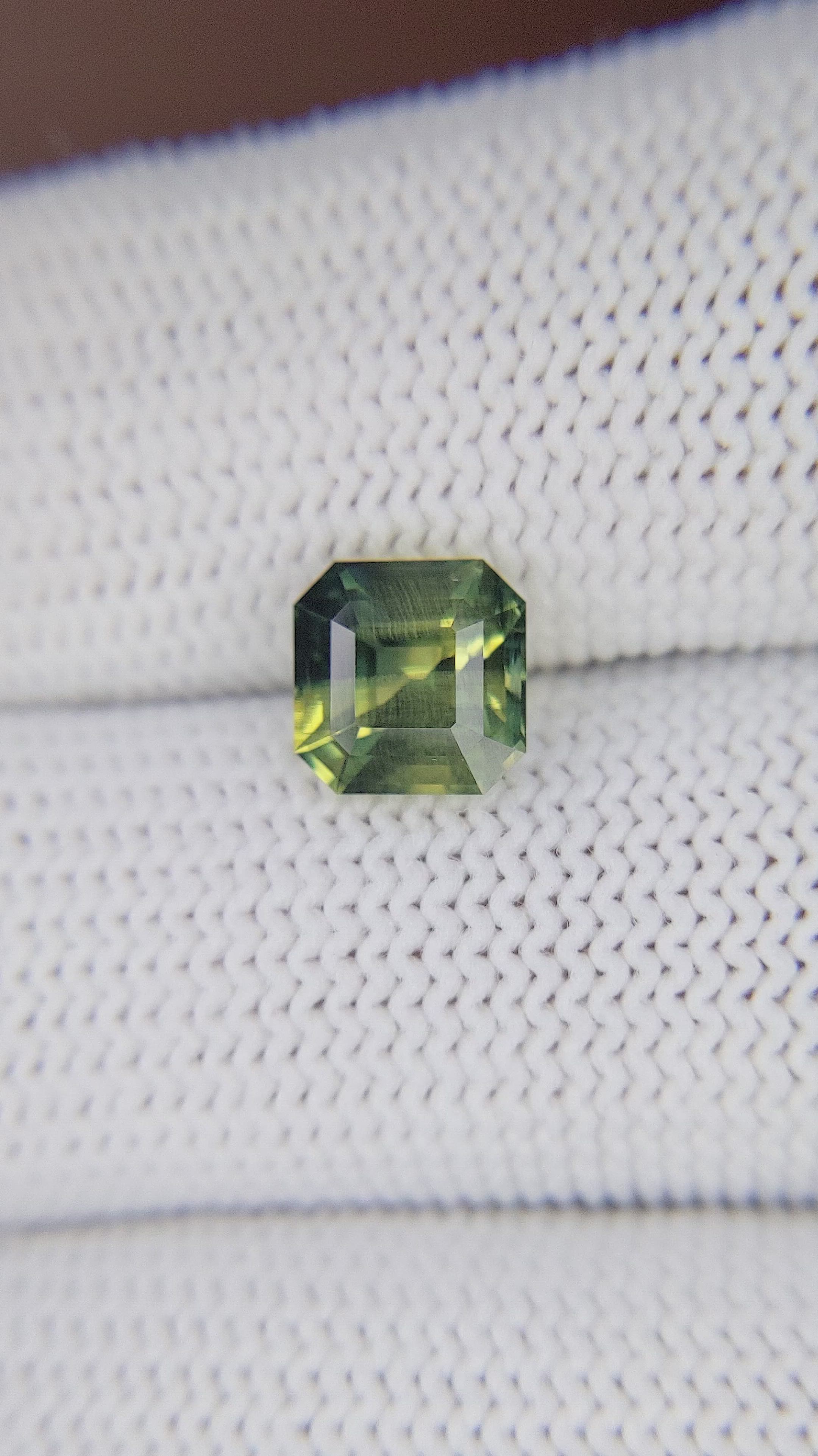 2.27 Ct. Bi Color / Parti Sapphire from Madagascar Size Video