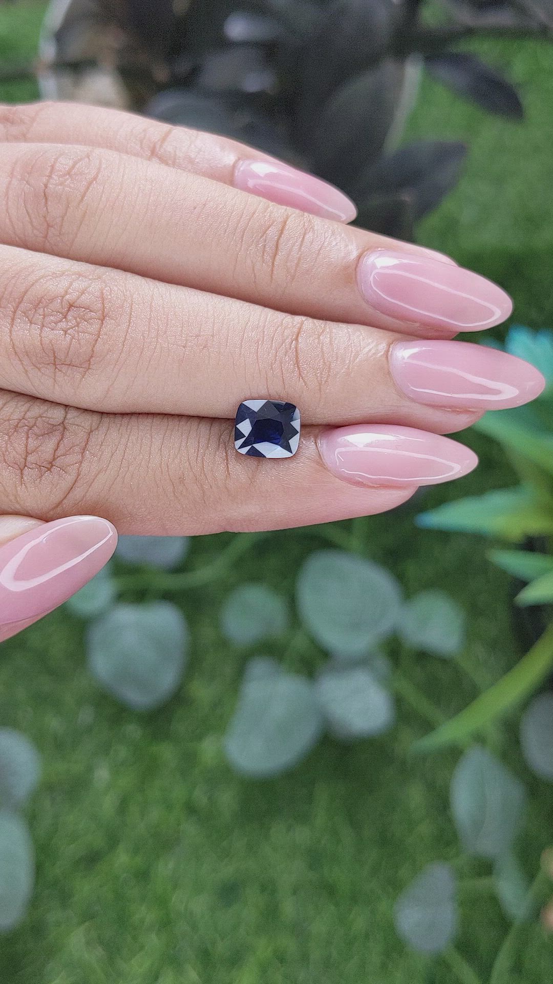1.52 Ct. Blue Sapphire from Ceylon (Sri Lanka) Size Video