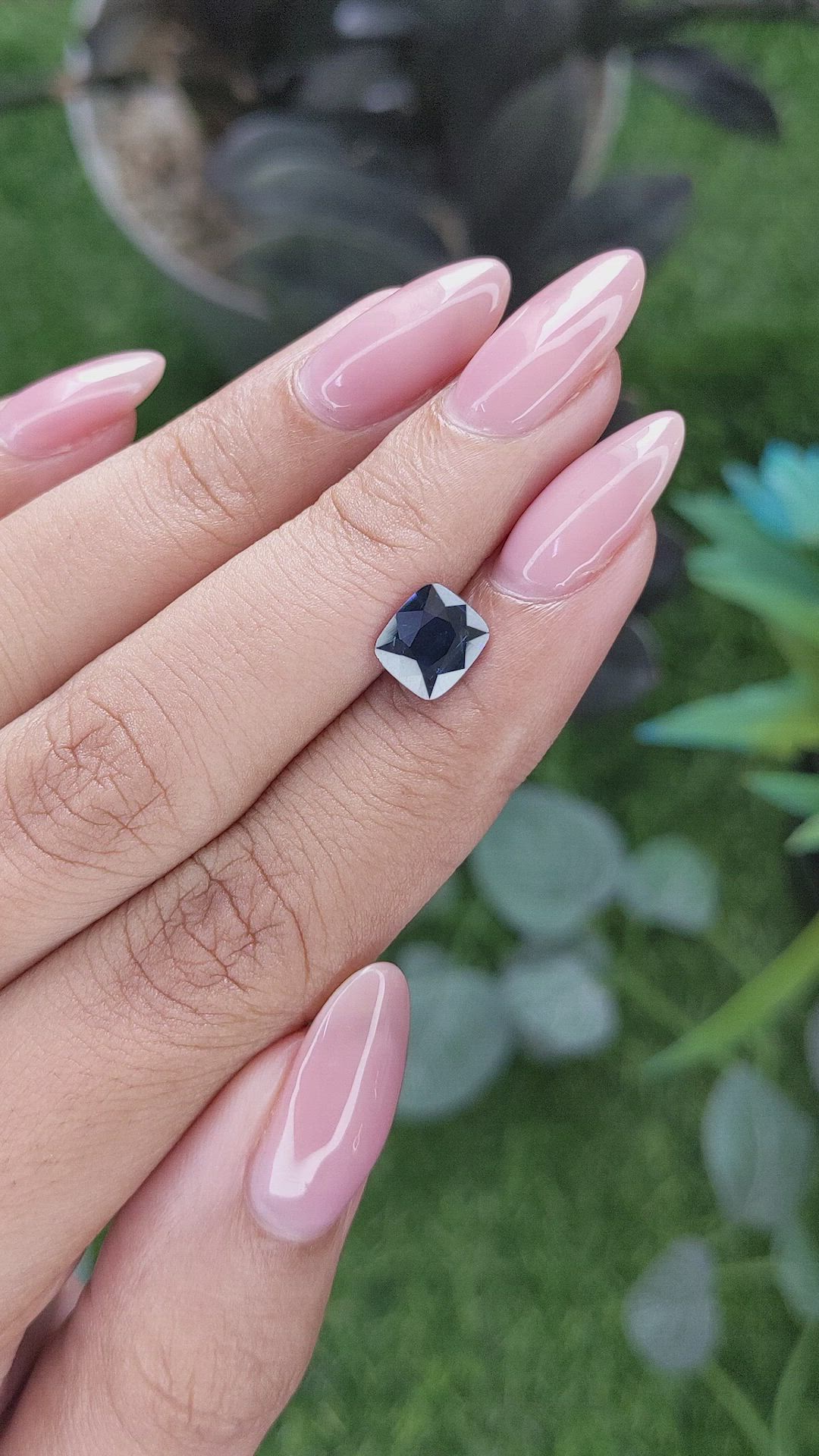 1.52 Ct. Blue Sapphire from Ceylon (Sri Lanka) Size Video