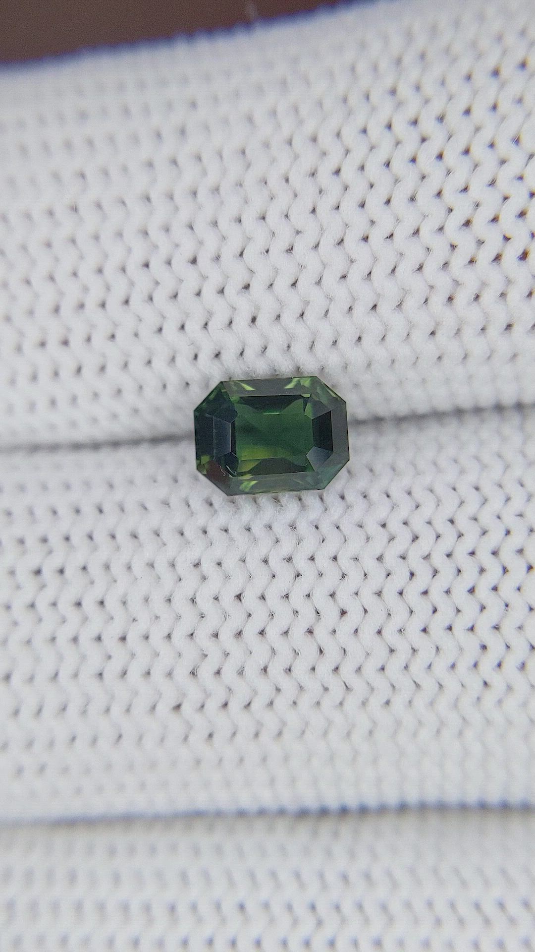 1.17 Ct. Yellowish Green Sapphire from Australia Size Video