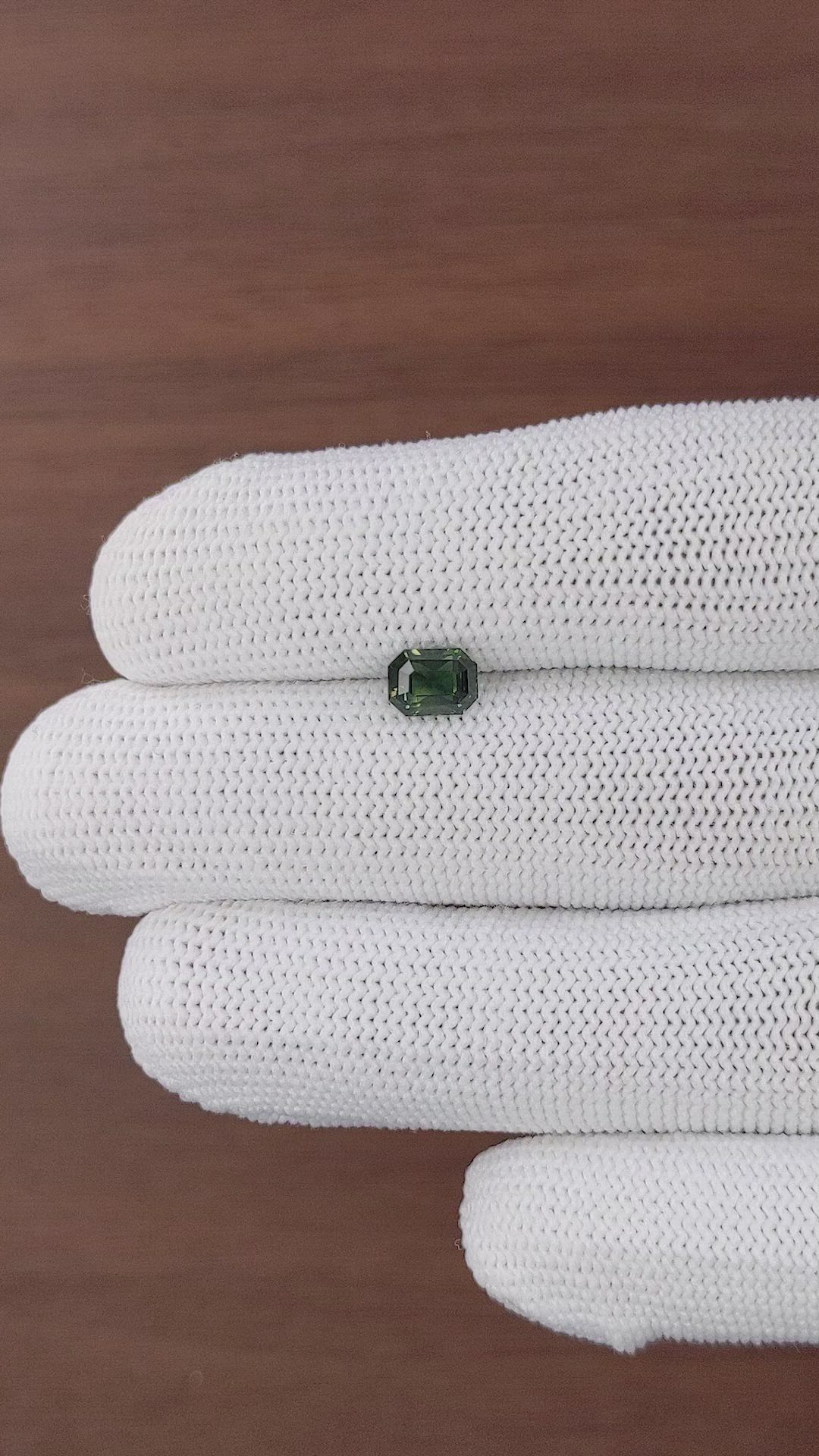 1.17 Ct. Yellowish Green Sapphire from Australia Size Video