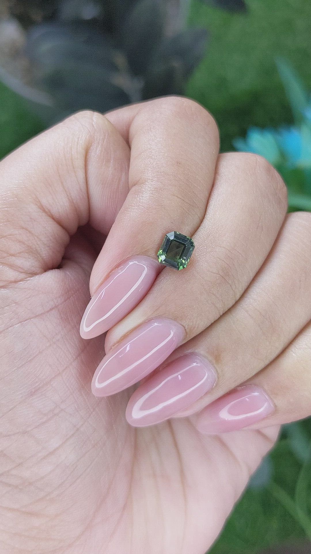 1.08 Ct. Yellowish Green Sapphire from Australia Size Video