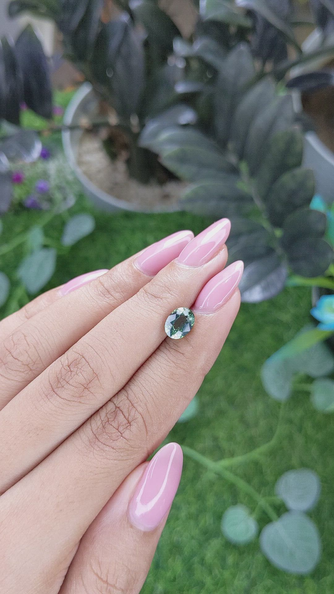 2.02 Ct. Green Sapphire from Ceylon (Sri Lanka) Size Video