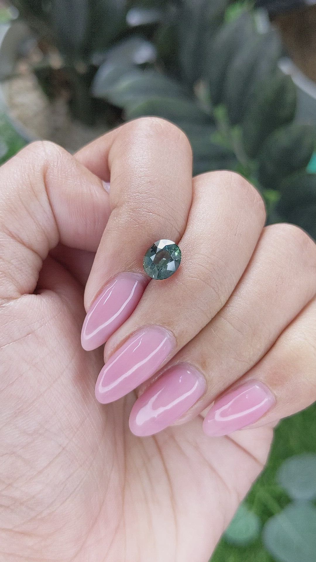2.02 Ct. Green Sapphire from Ceylon (Sri Lanka) Size Video
