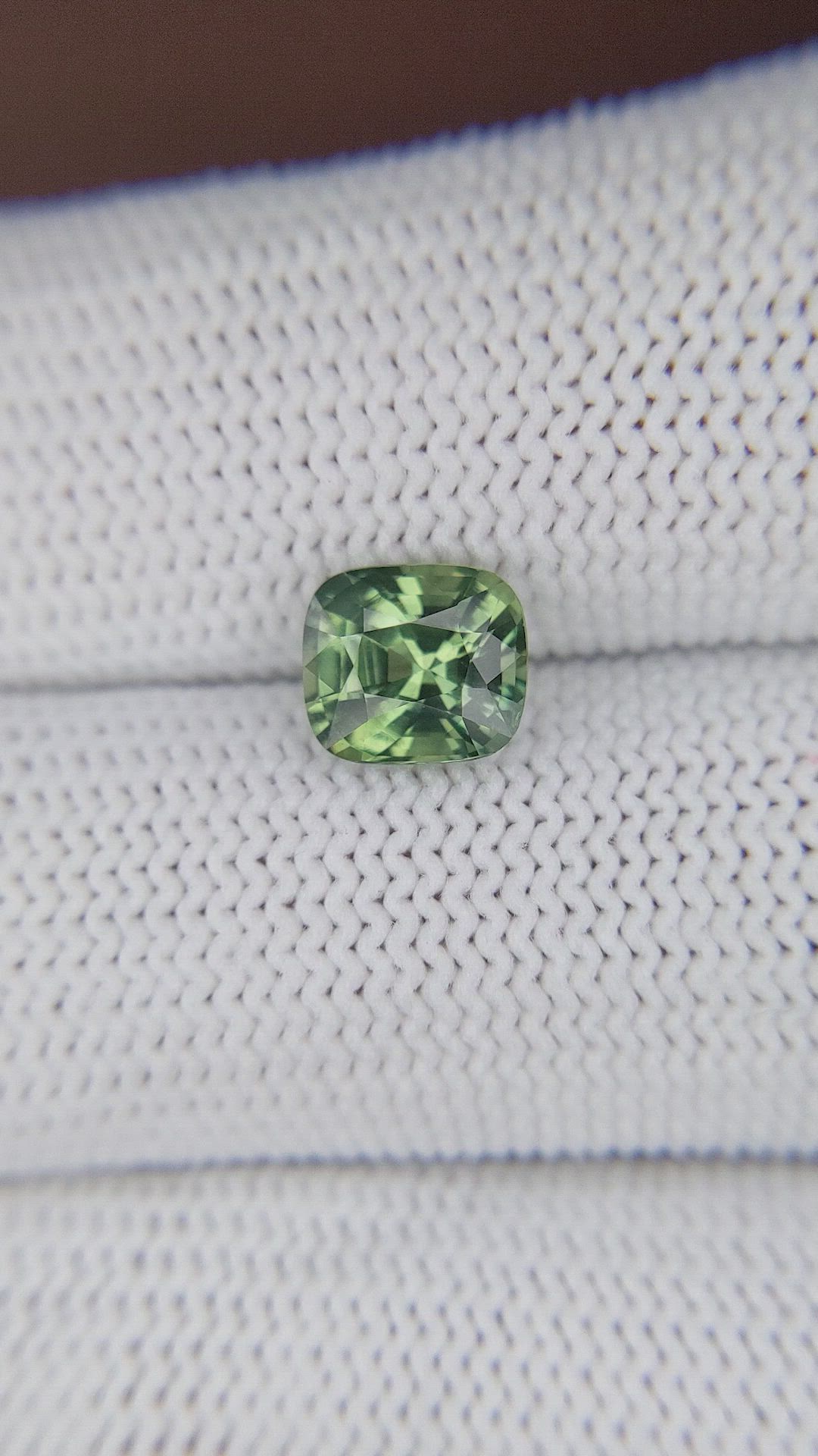 2.06 Ct. Green Sapphire from Ceylon (Sri Lanka) Size Video