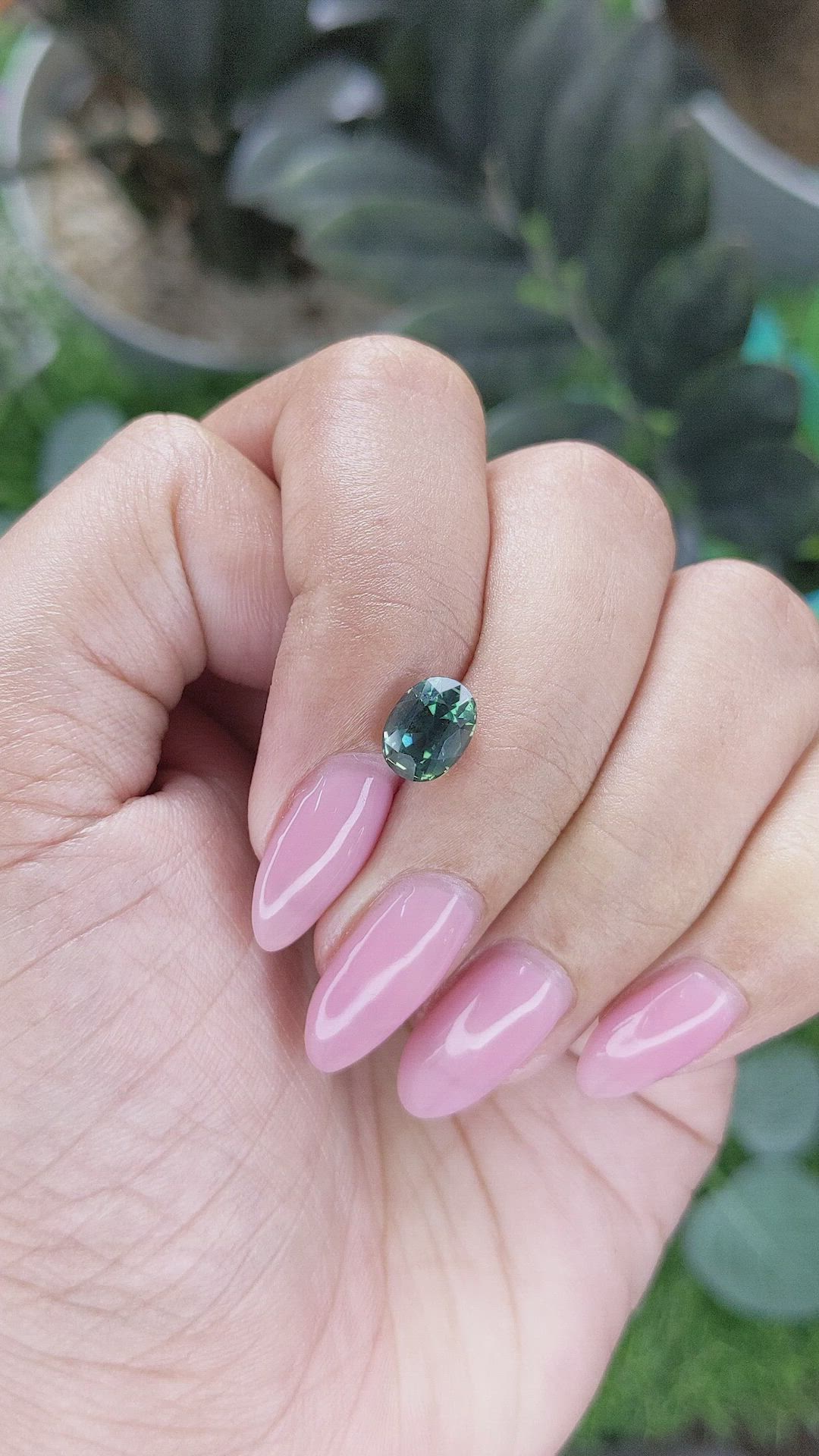 2.08 Ct. Green Sapphire from Ceylon (Sri Lanka) Size Video