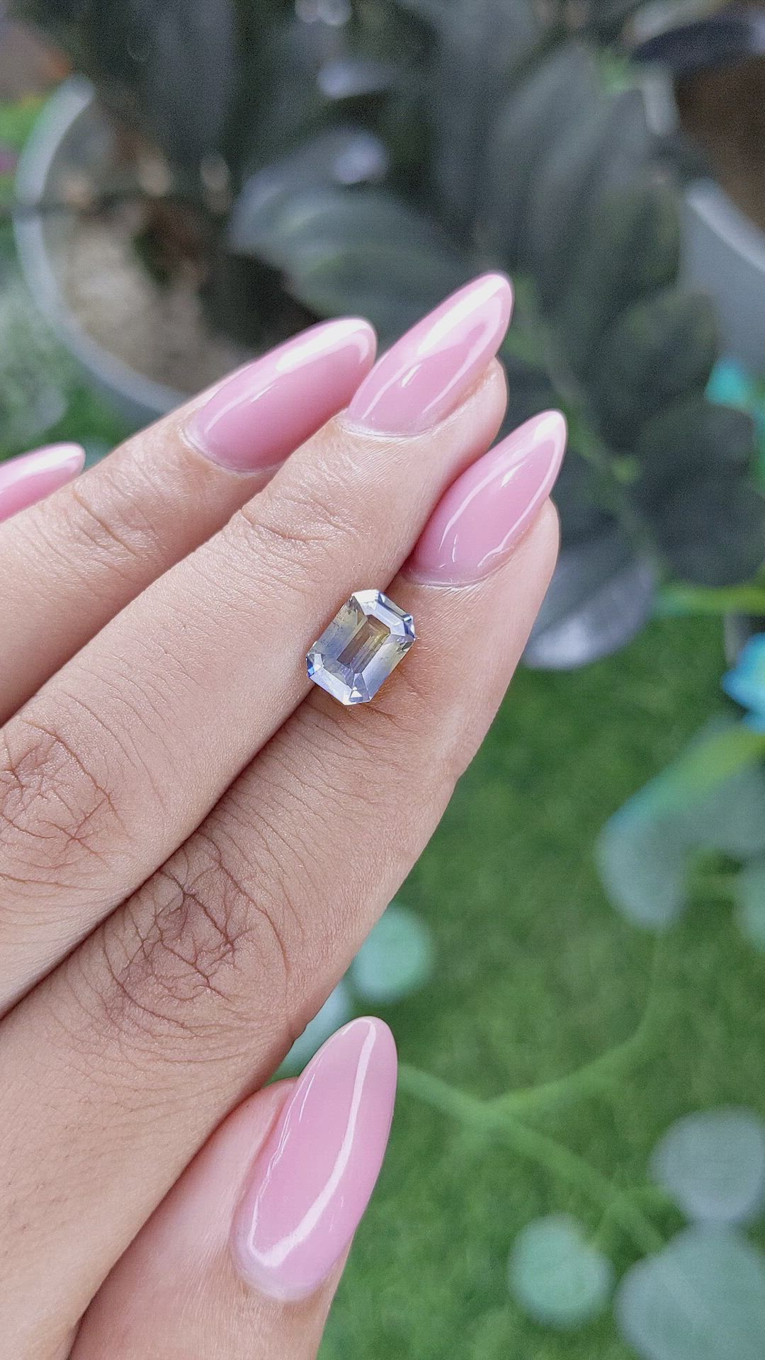 2.08 Ct. Bi Color / Parti Sapphire from Ceylon (Sri Lanka) Size Video