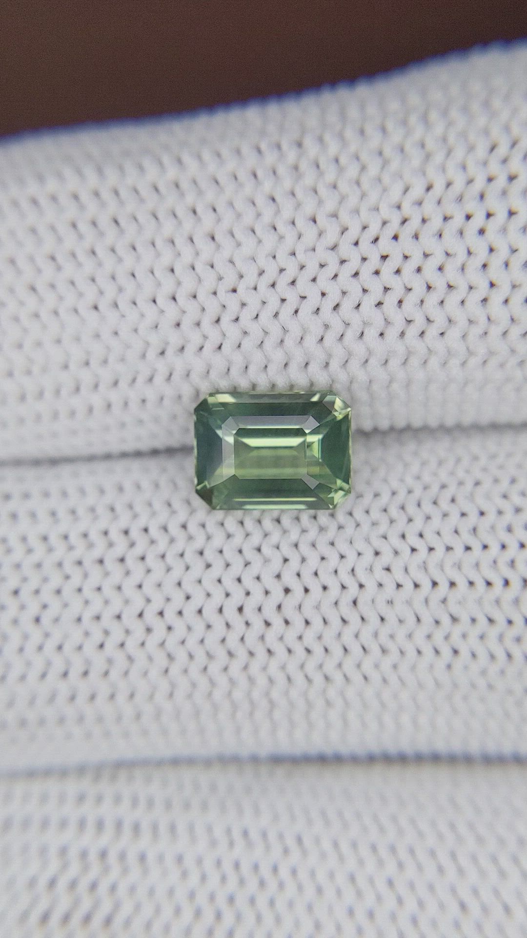 2.12 Ct. Green Sapphire from Ceylon (Sri Lanka) Size Video