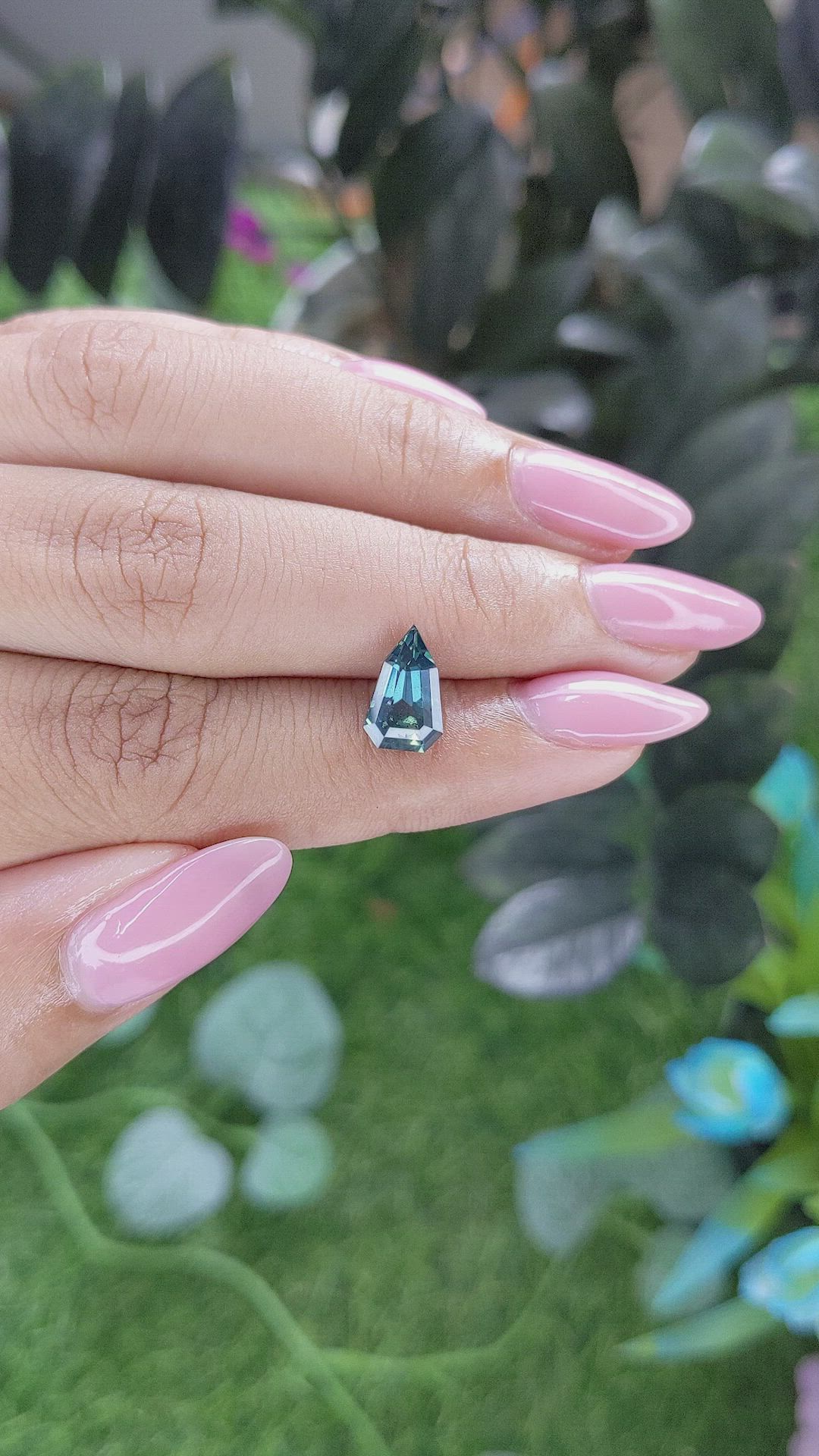 2.22 Ct. Greenish Blue Sapphire from Ceylon (Sri Lanka) Size Video