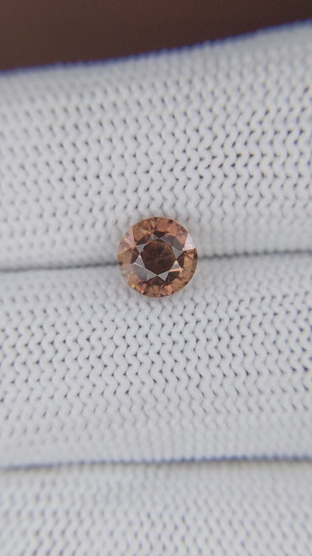1.71 Ct. Orangish Brown Sapphire from Ceylon (Sri Lanka) Size Video